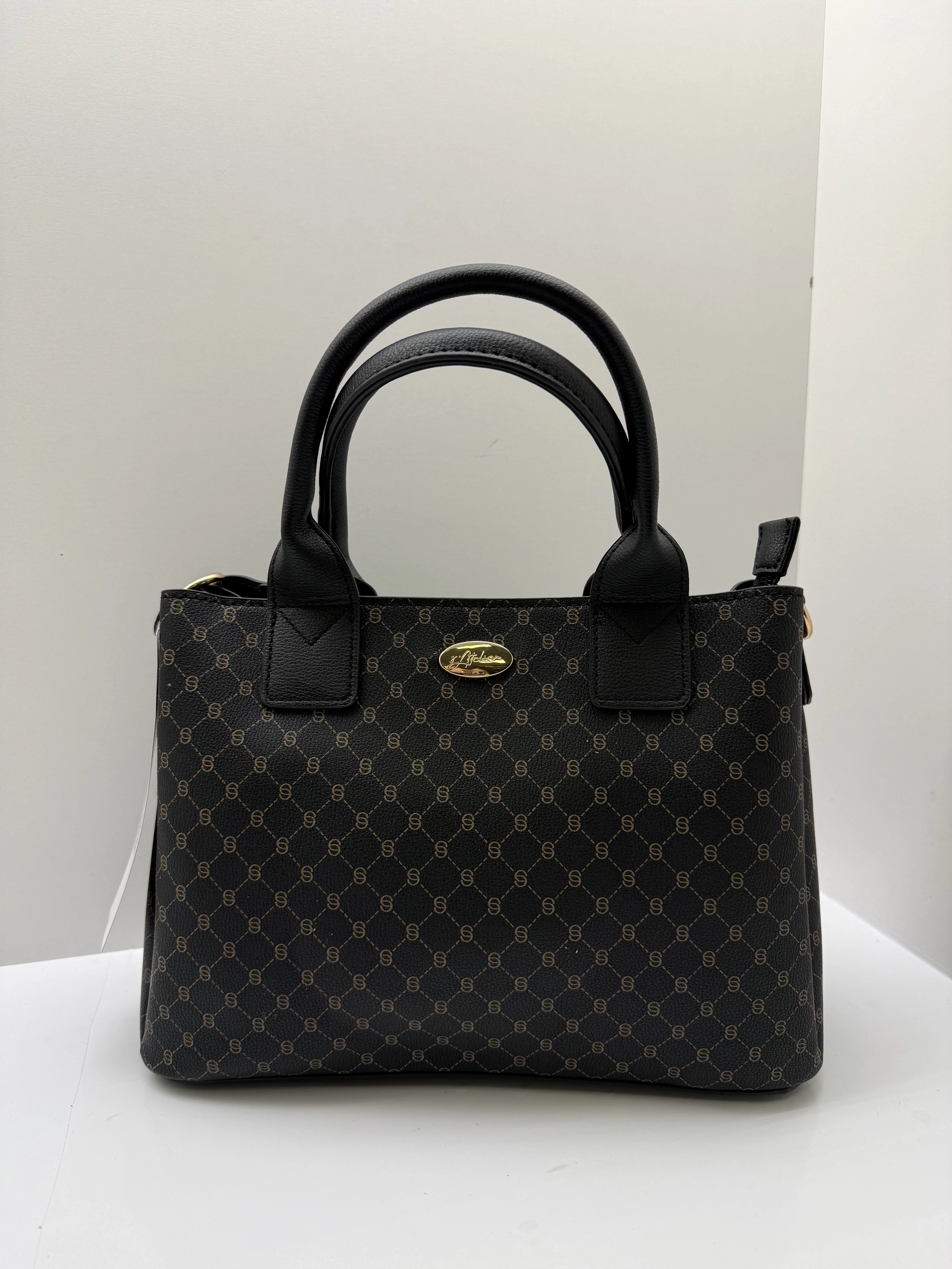 sinsay-torebka-kuferek-skora-ekologiczna-czarny-krzywoustego-324-wroclaw