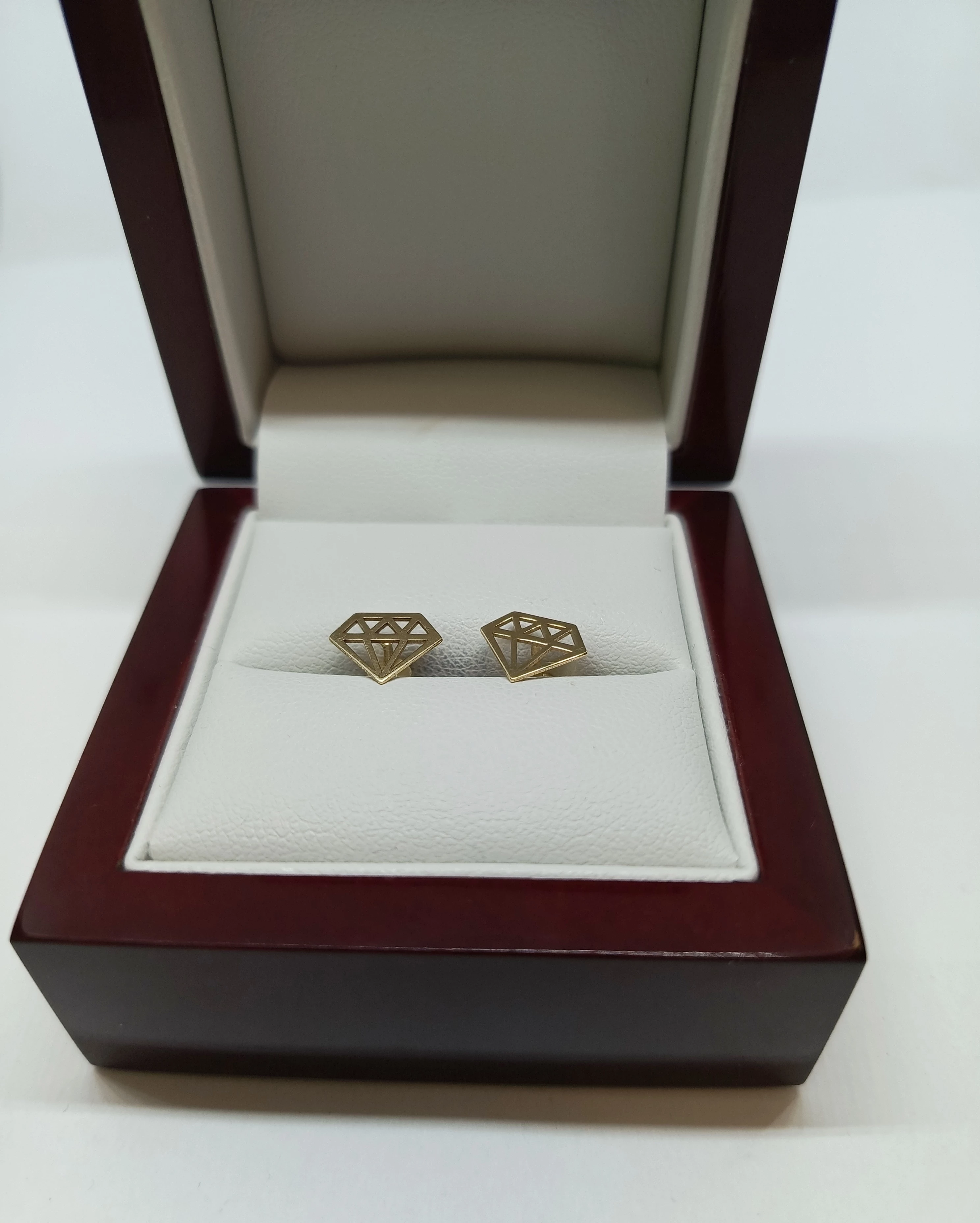 nienoszone-zlote-kolczyki-075-g-585-stan-11323-2