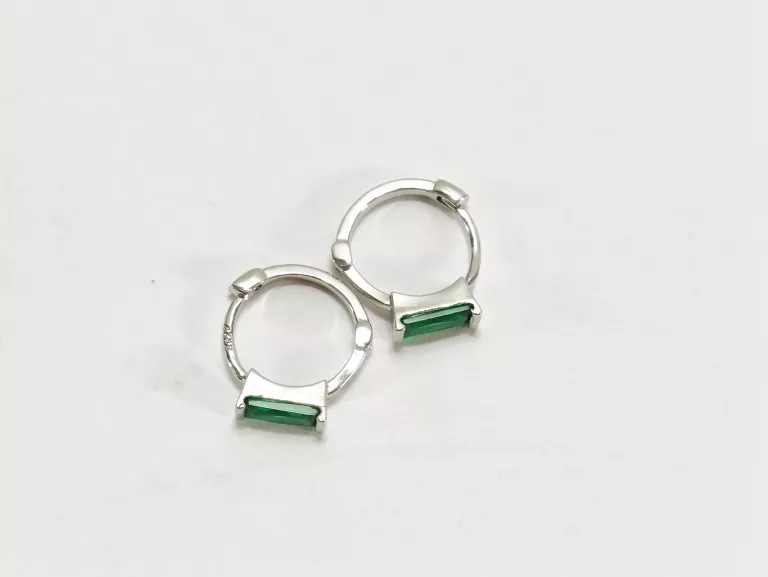 piekne-srebrne-kolczyki-925-z-zielonym-oczkiem-136g-kolka-z-oczkiem-rodzaj-zapiecia-2207-5