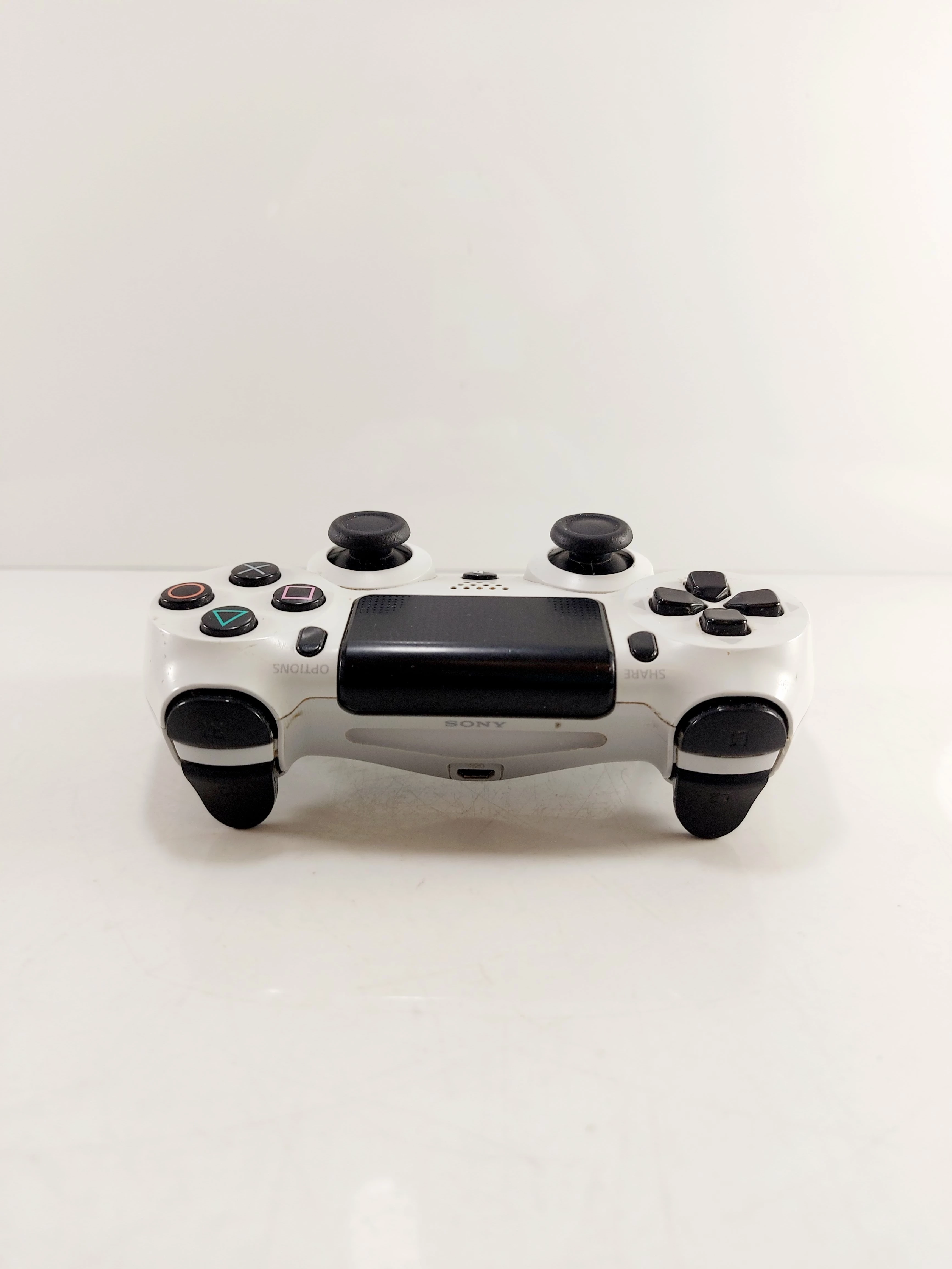 konsola-ps4-500-gb-cuh-2216a-stan-11323-2