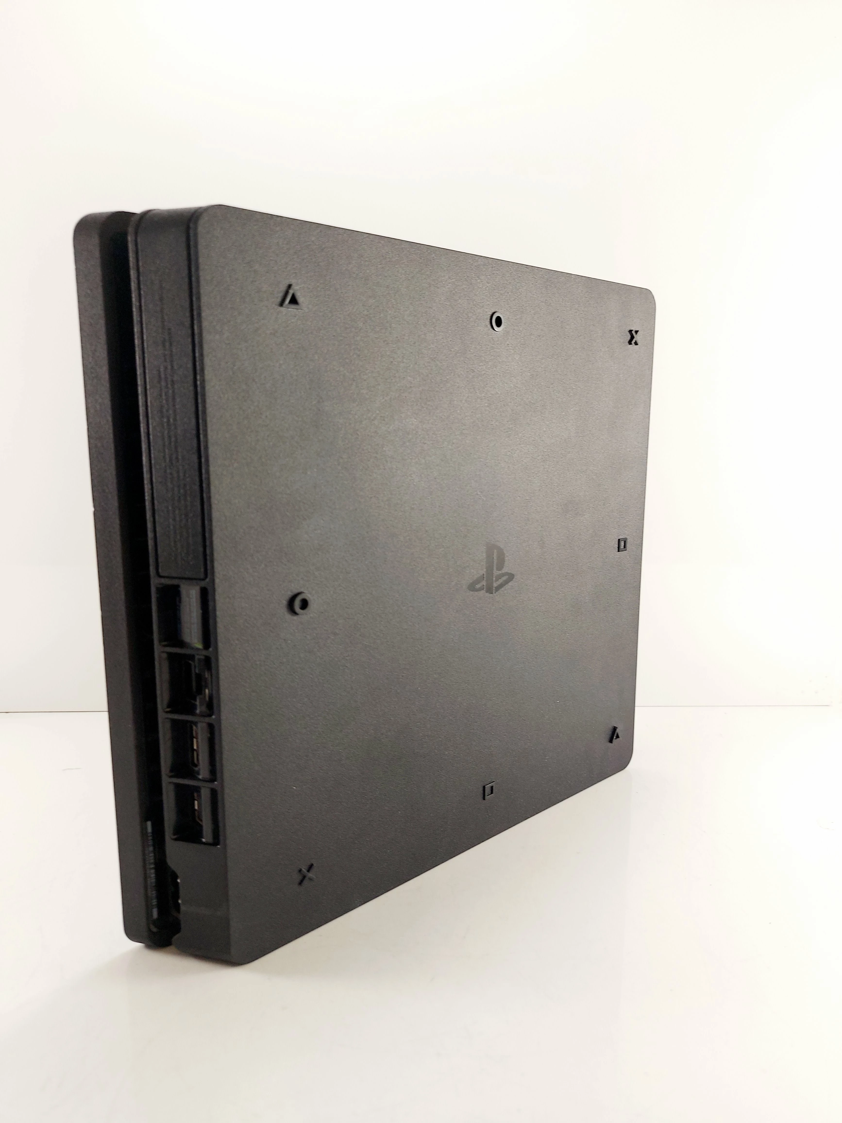 konsola-ps4-500-gb-cuh-2216a-gry-w-zestawie-205998-225574