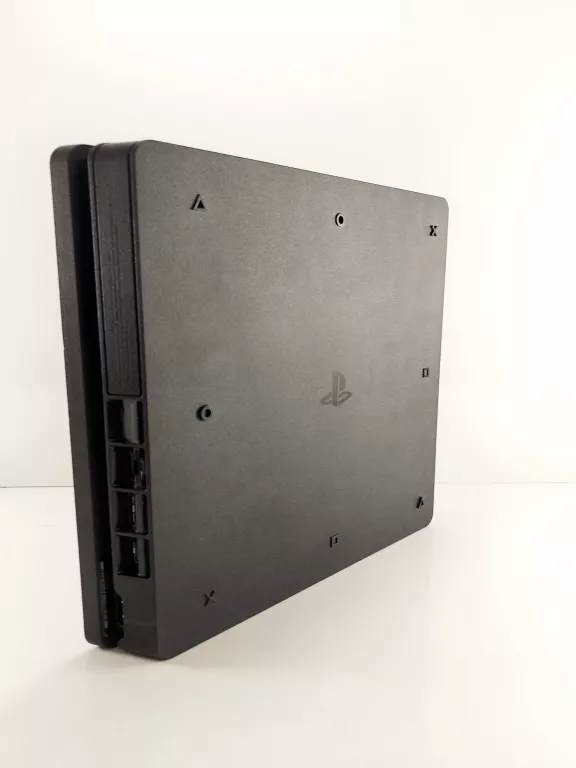 konsola-ps4-500-gb-cuh-2216a-gry-w-zestawie-205998-225574