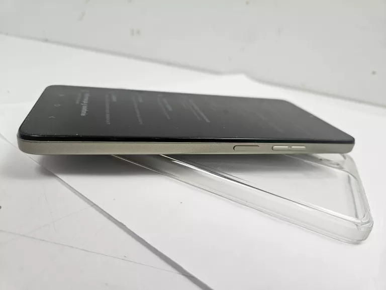 telefon-motorola-moto-g06-power-4-gb-64-gb-przekatna-ekranu-688