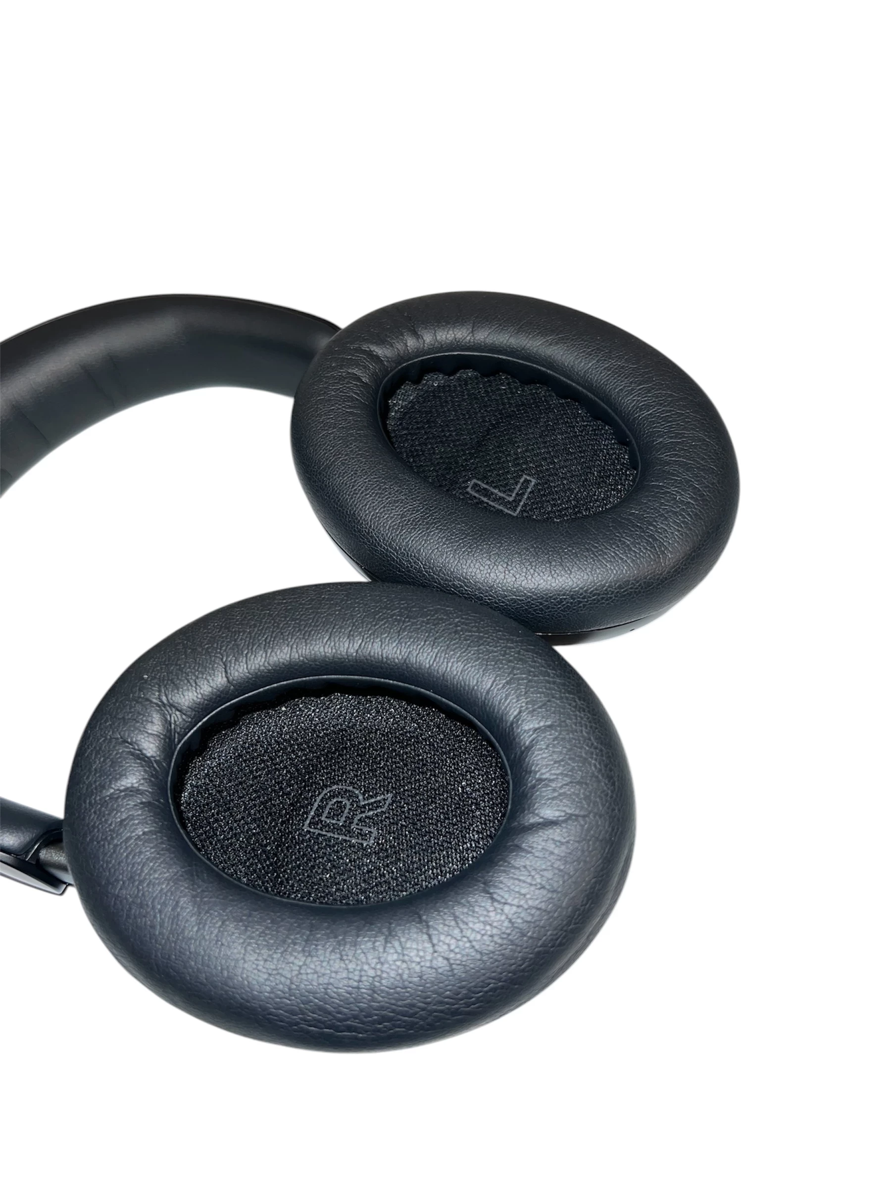 sluchawki-bezprzewodowe-nauszne-bose-quietcomfort-headphones-stan-11323-2