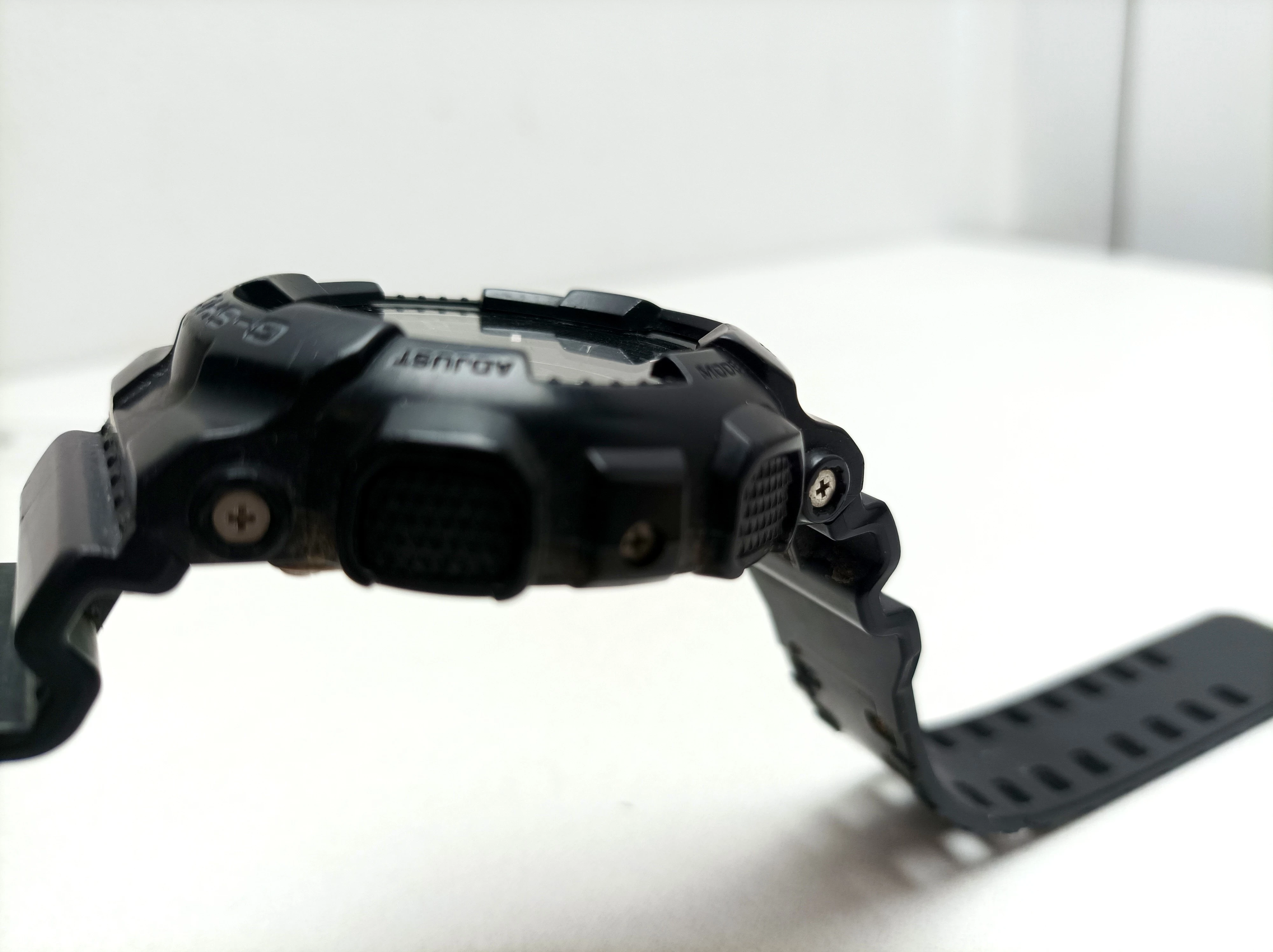 zegarek-g-shock-ga-110-stan-11323-2