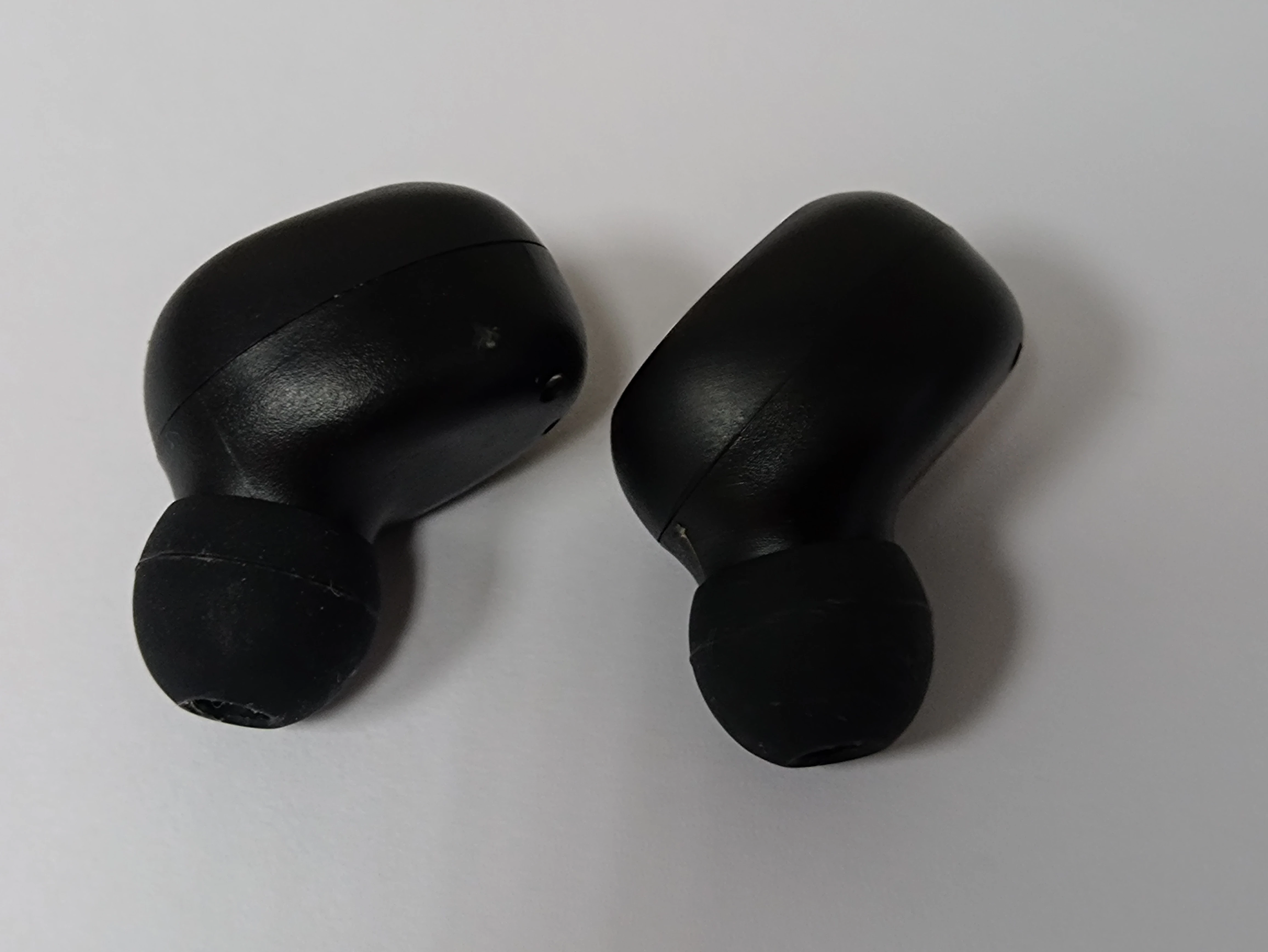 sluchawki-bluetooth-izoxis-kolor-dominujacy-129357-3