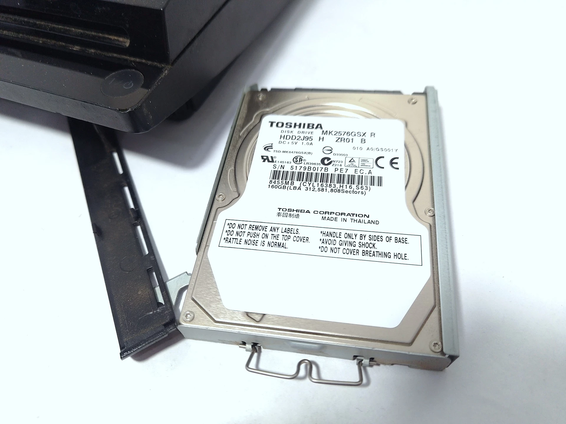 konsola-sony-ps3-160gb-cech-3003a-kolor-249512-1647413