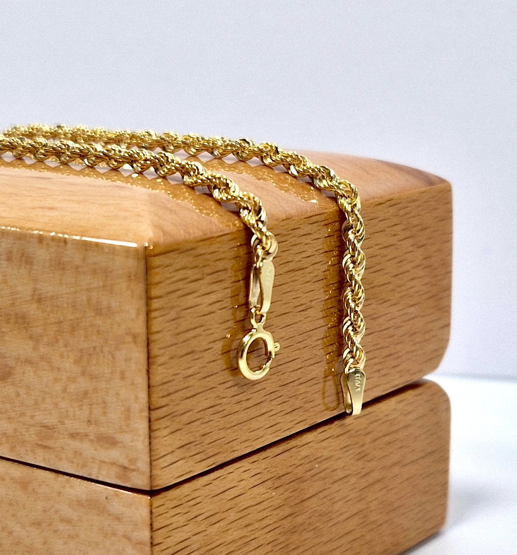 nienoszona-zlota-bransoletka-kordel-p375-19cm-148g-ean-gtin-4650242936399