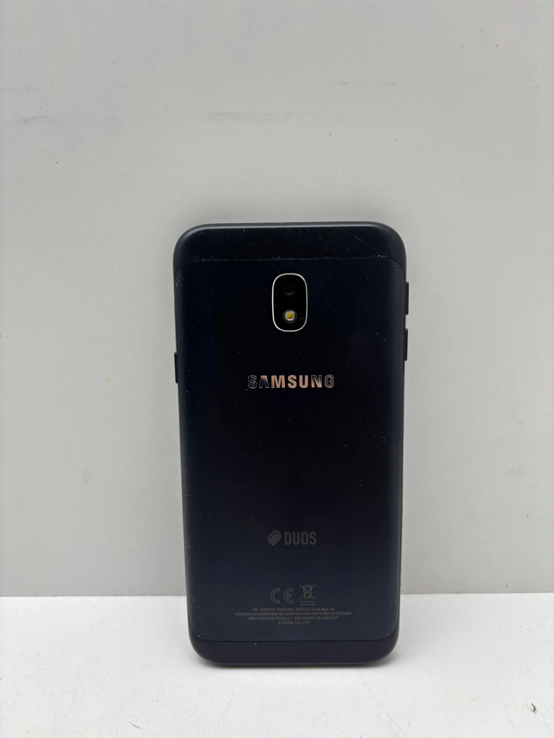 telefon-samsung-galaxy-j3-2016-sm-j320fn-wbudowana-pamiec-202869-214201