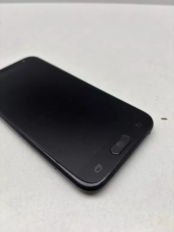 telefon-samsung-galaxy-j3-2016-sm-j320fn-przekatna-ekranu-500