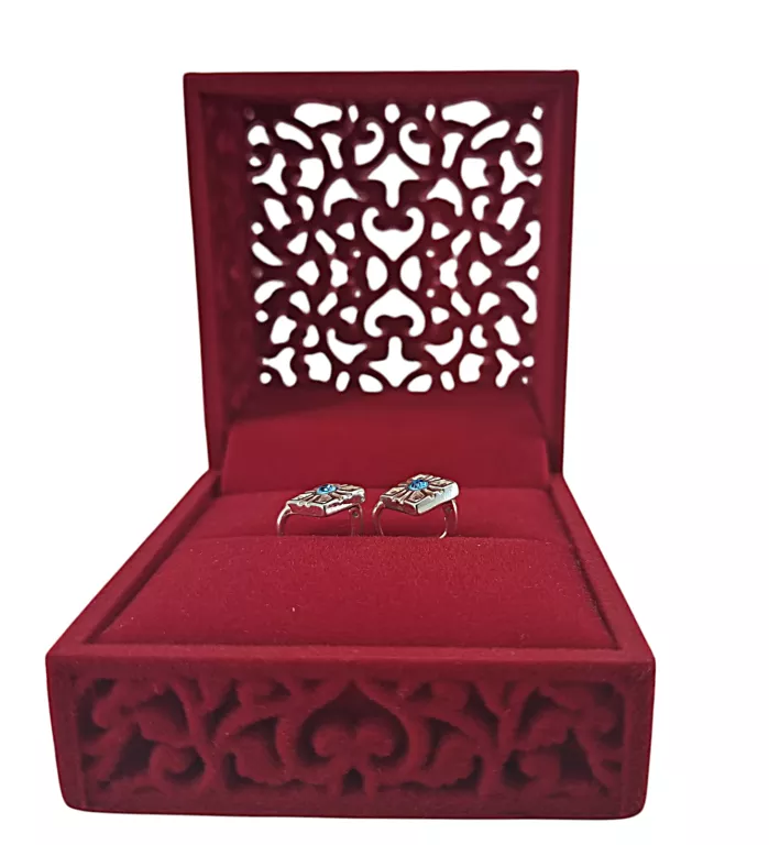 sliczne-srebrne-kolczyki-z-cyrkoniami-157g-925-stan-11323-2