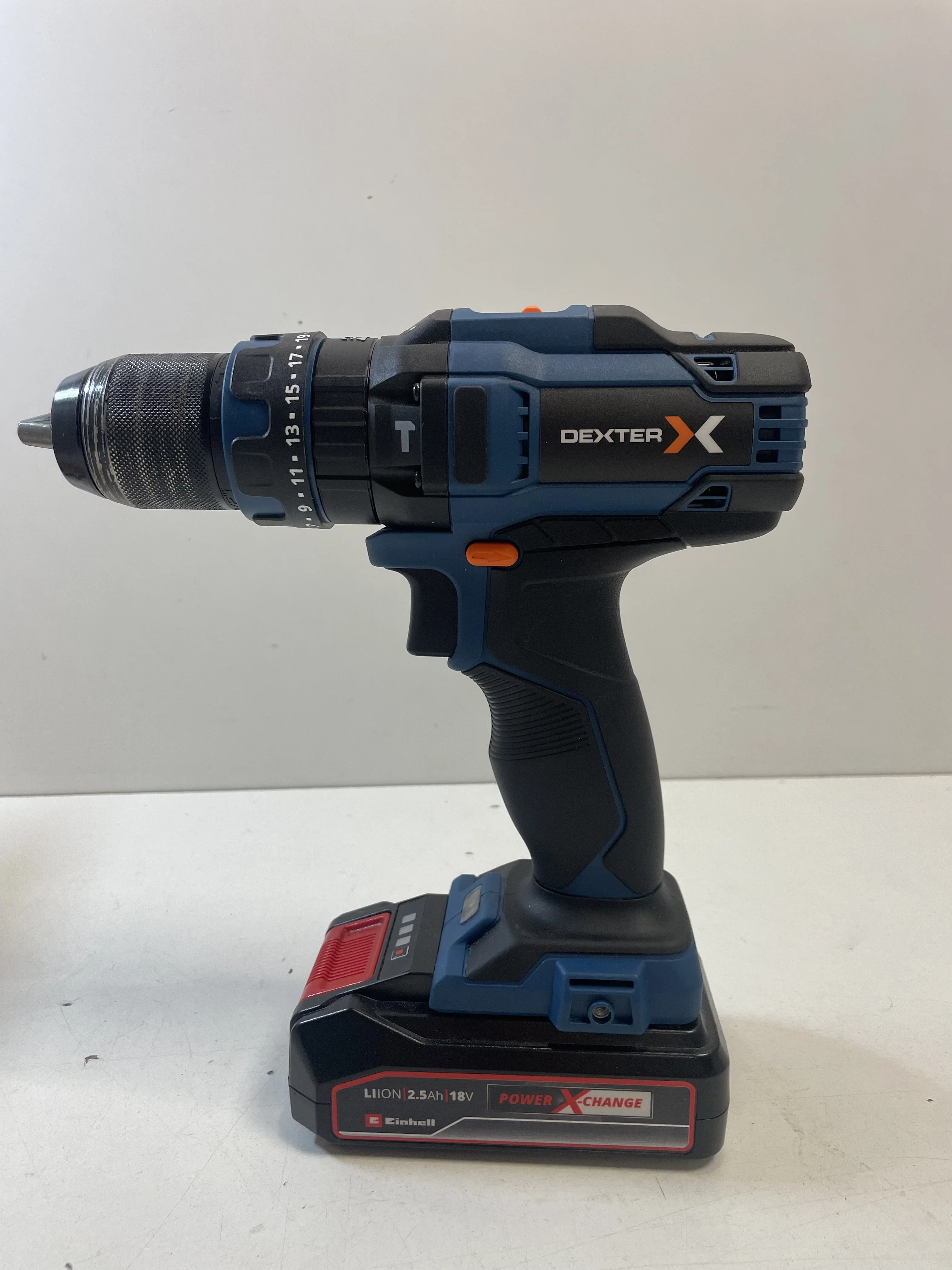 wkretarka-dexter-dt-cd-1844-2-li-i-18v-akumulator-einhell-25ah-stan-11323-2