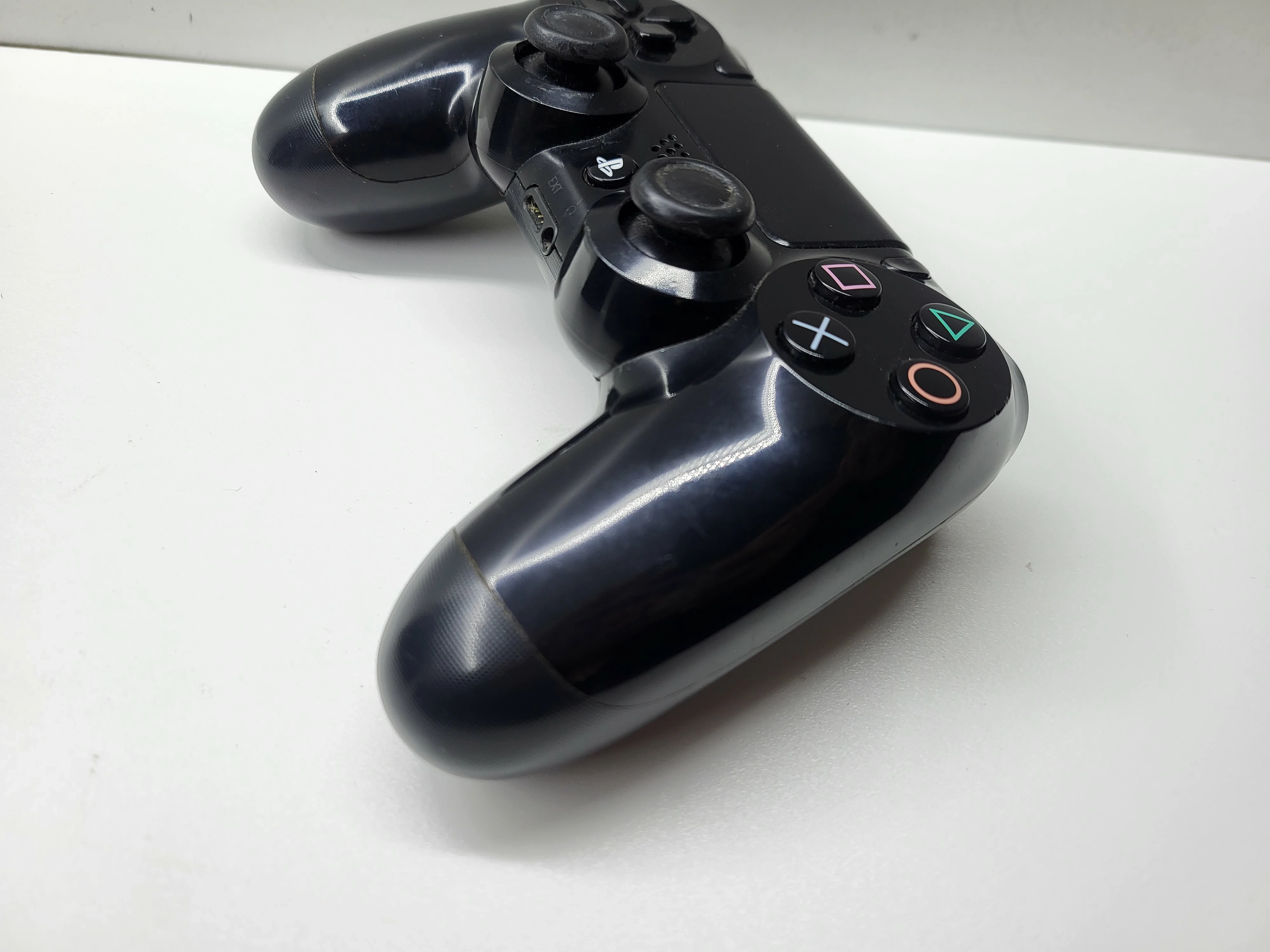 pad-do-ps4-czarny-kod-producenta-cuh-zct2e