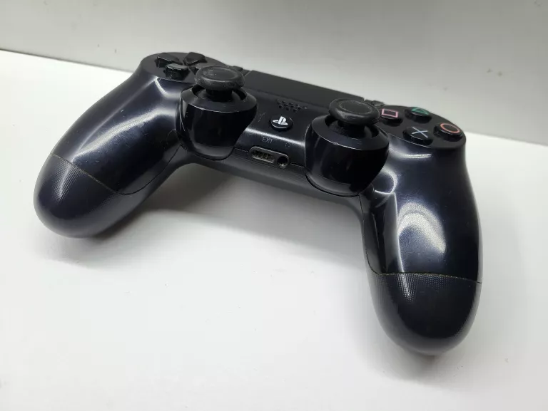pad-do-ps4-czarny-stan-11323-2