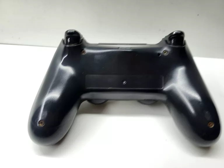 pad-do-ps4-czarny-sposob-podlaczenia-210654-2