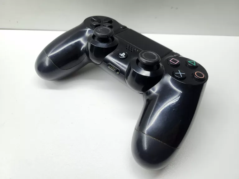pad-do-ps4-czarny-kolor-249512-1647413