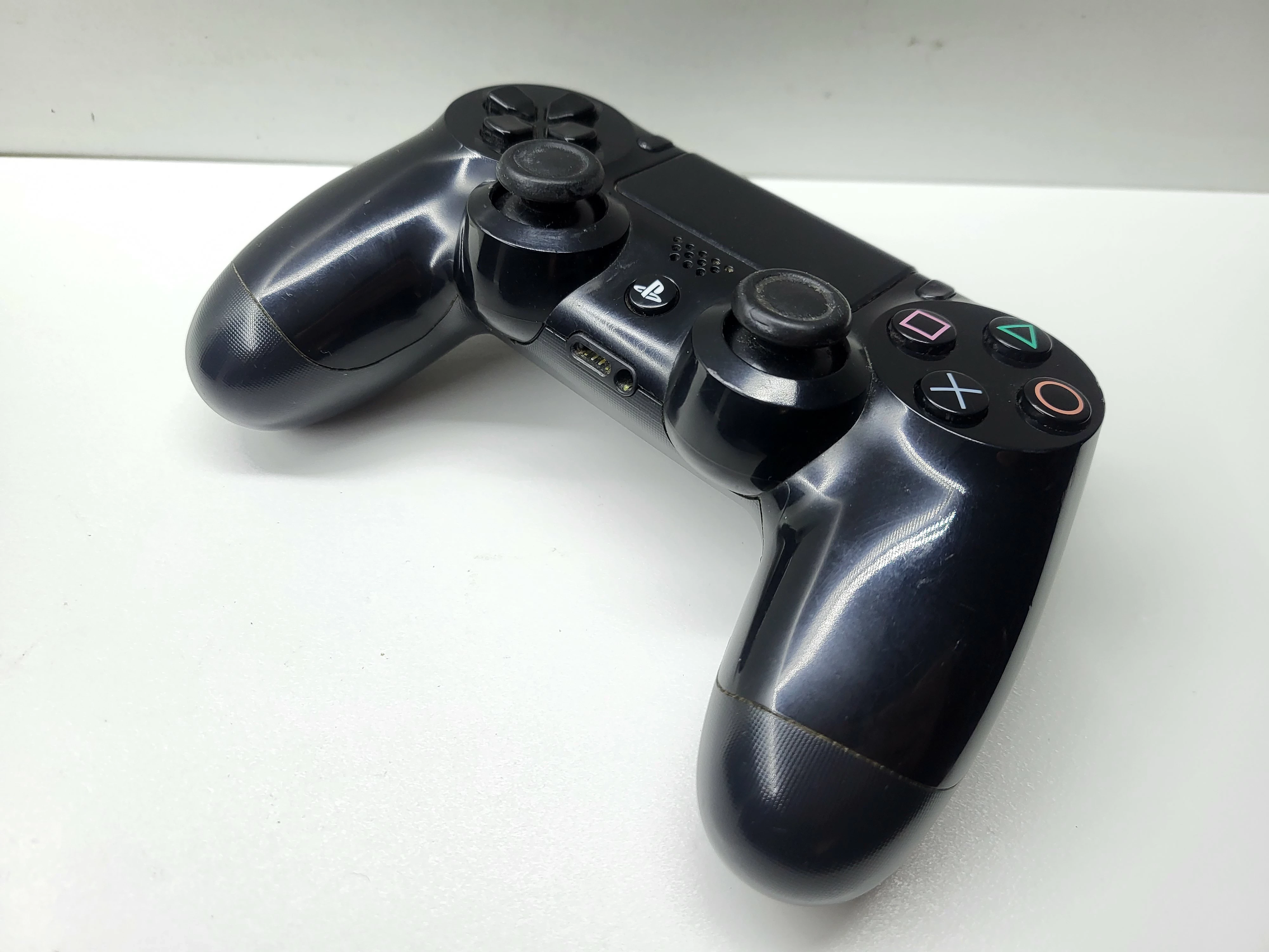 pad-do-ps4-czarny-kolor-249512-1647413