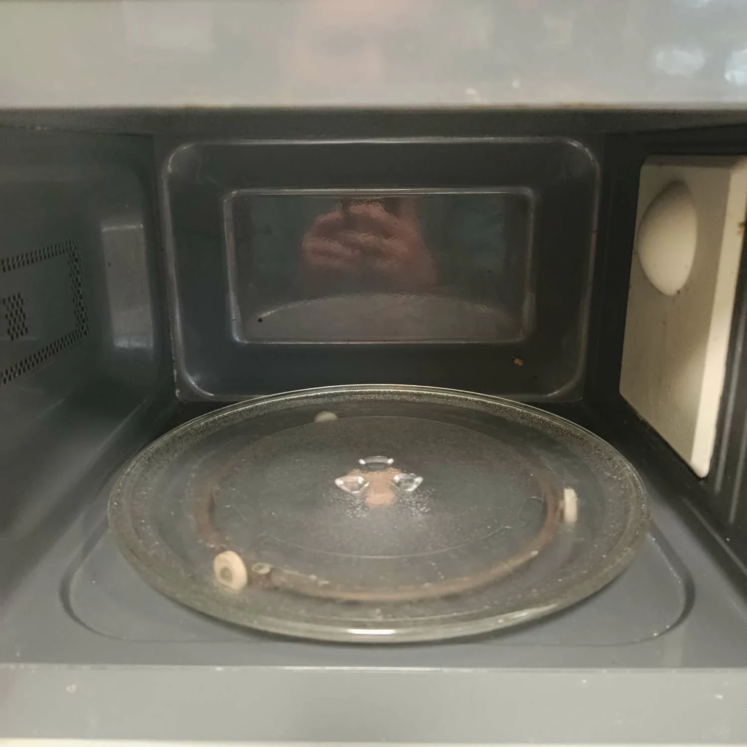 kuchenka-mikrofalowa-toshiba-mw3-mm20pfmb-ean-gtin-6944271674130