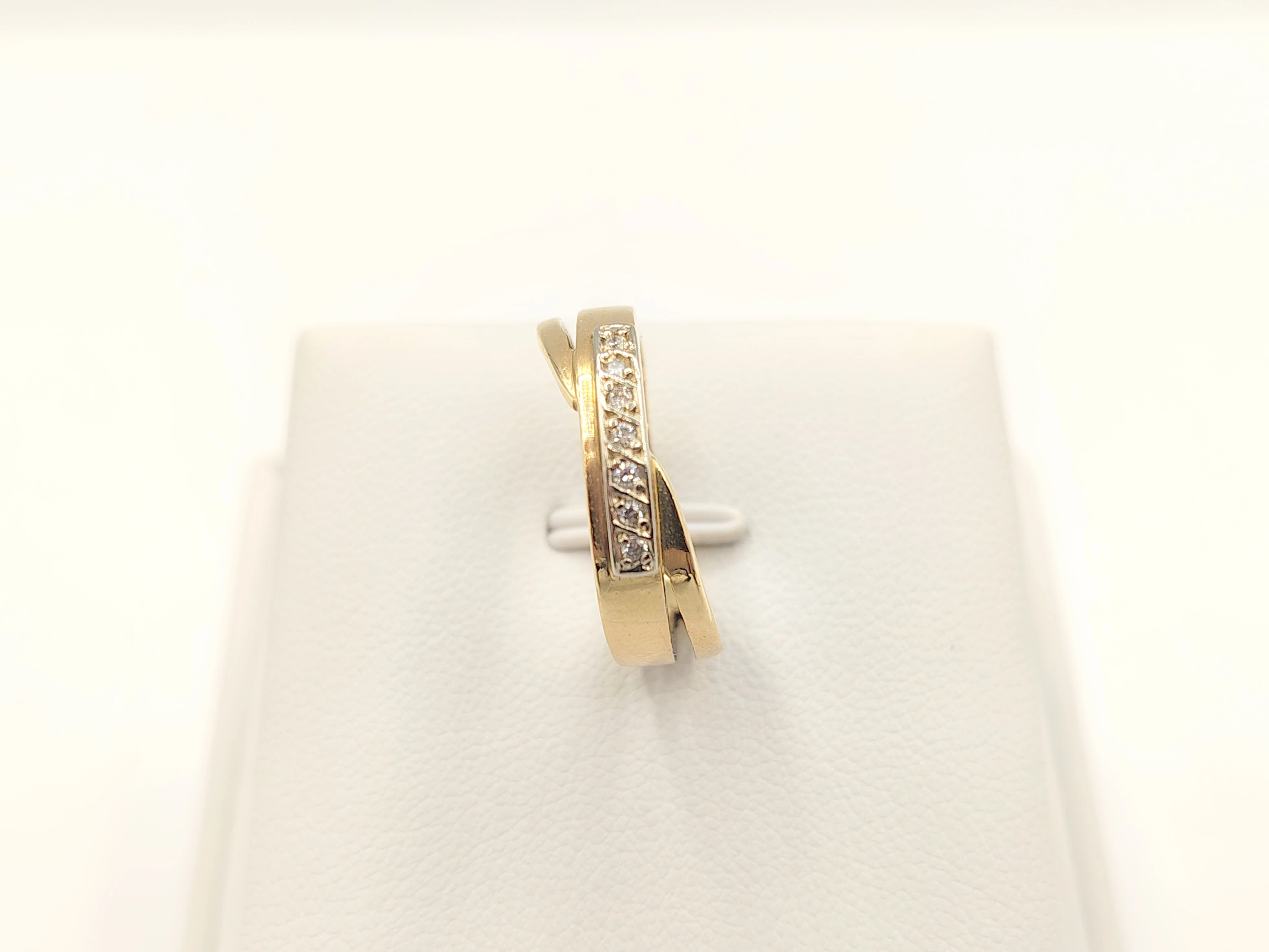 zloty-pierscionek-z-brylantami-006ct-585-468g-r11-waga-173