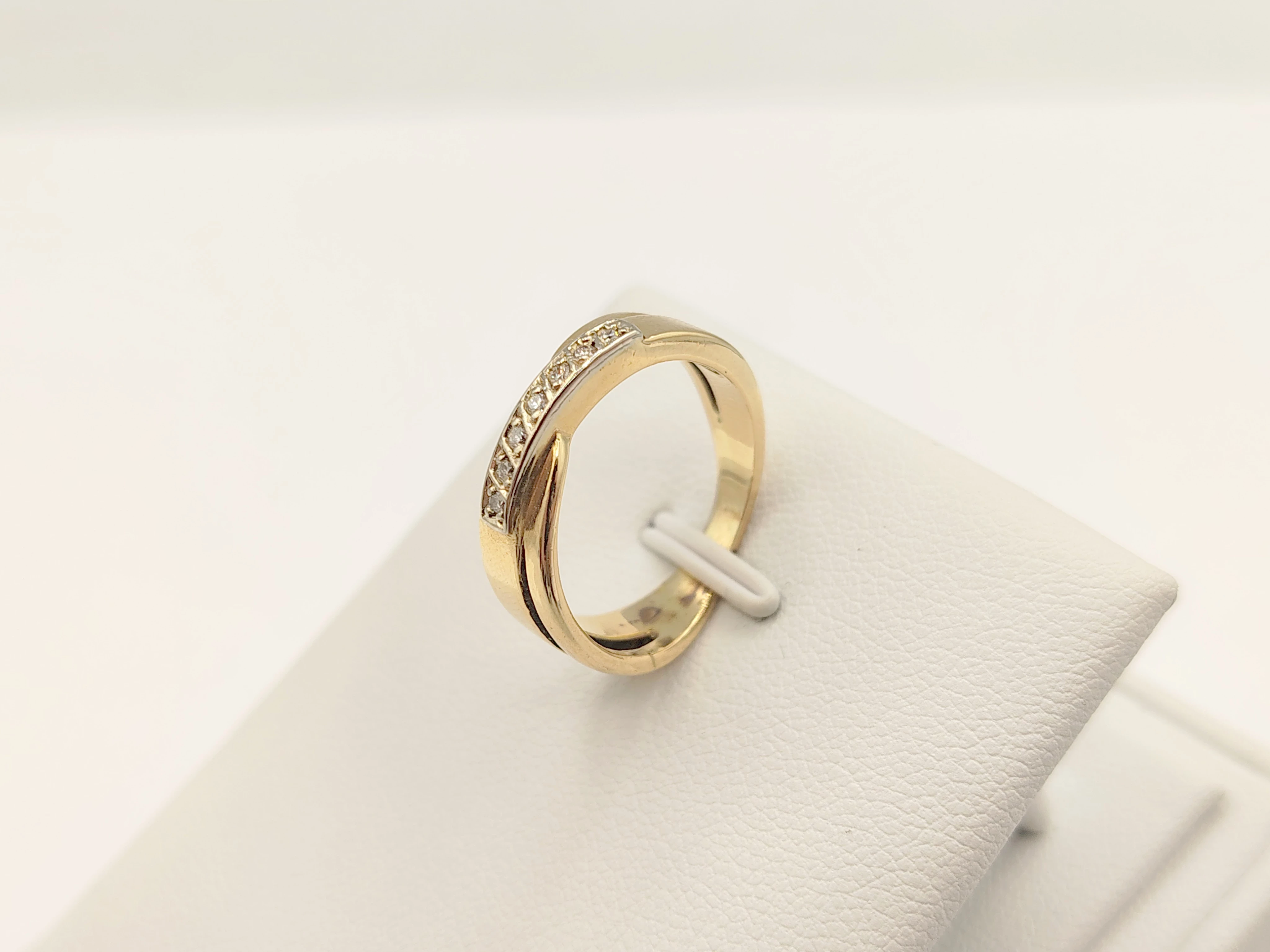 zloty-pierscionek-z-brylantami-006ct-585-468g-r11-marka-248811-958954