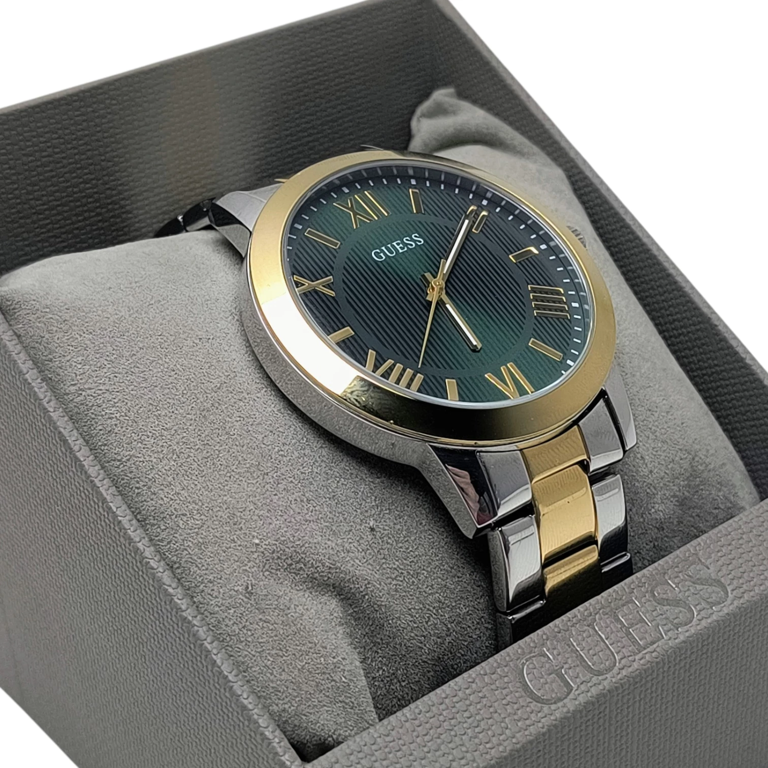 zegarek-guess-u1467g4-rynek-6-rawicz-group-finance