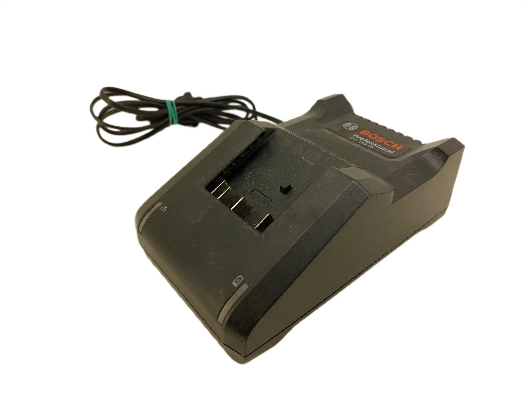 ladowarka-sieciowa-bosch-gal-18v-40-eu-jednosci-narodowej-1091b-sj-wroclaw