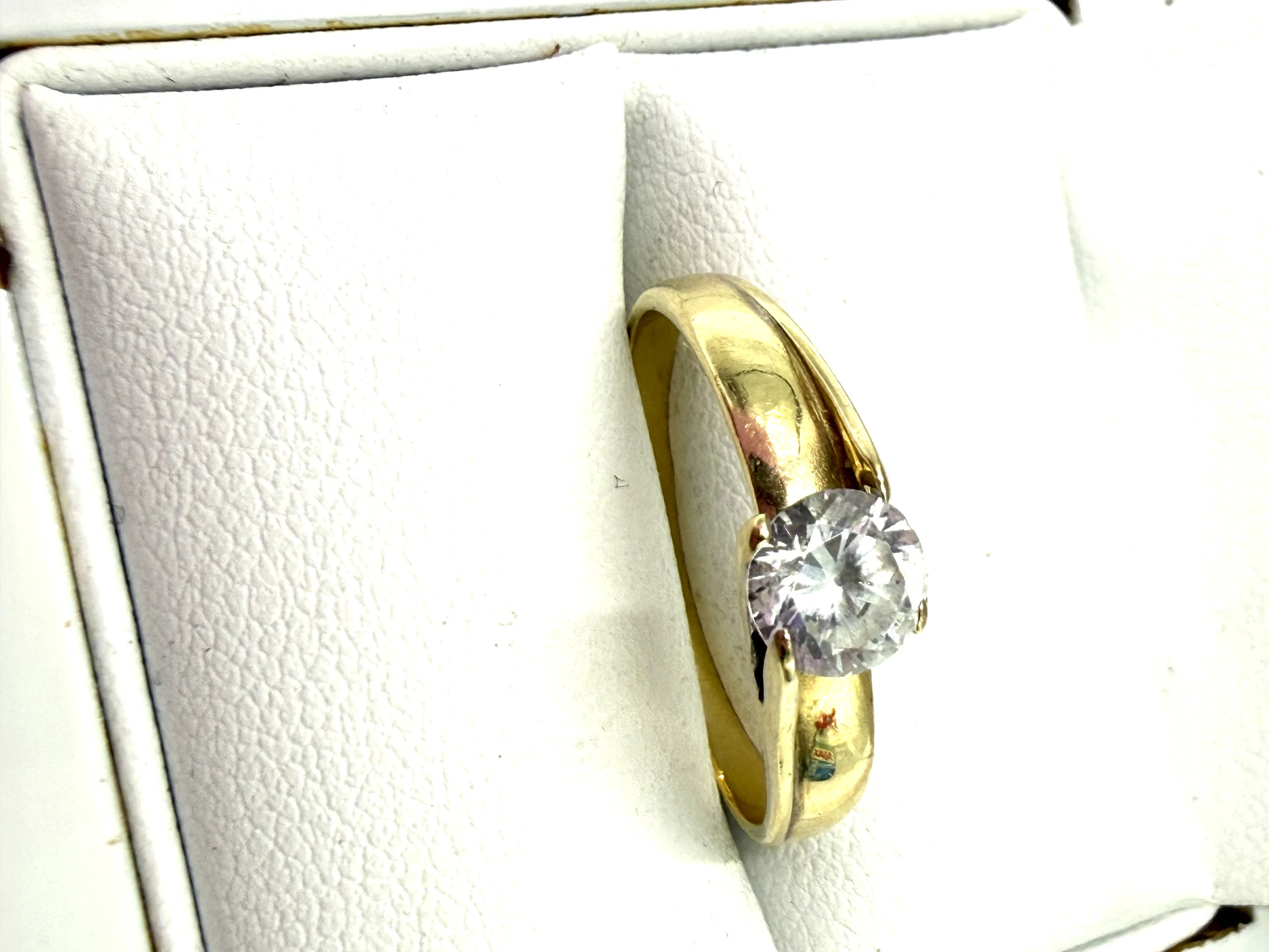 wyrob-jubilerski-uzywany-pierscionek-rodzaj-2205-2