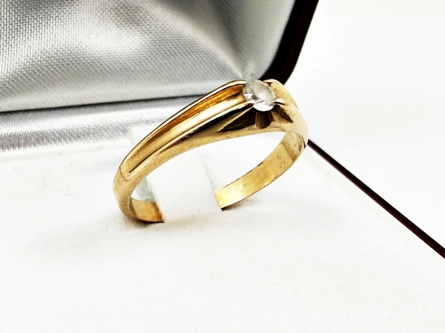 zloty-pierscionek-p585-z-cyrkonia-rozmiar-16-waga-255-rodzaj-2205-2