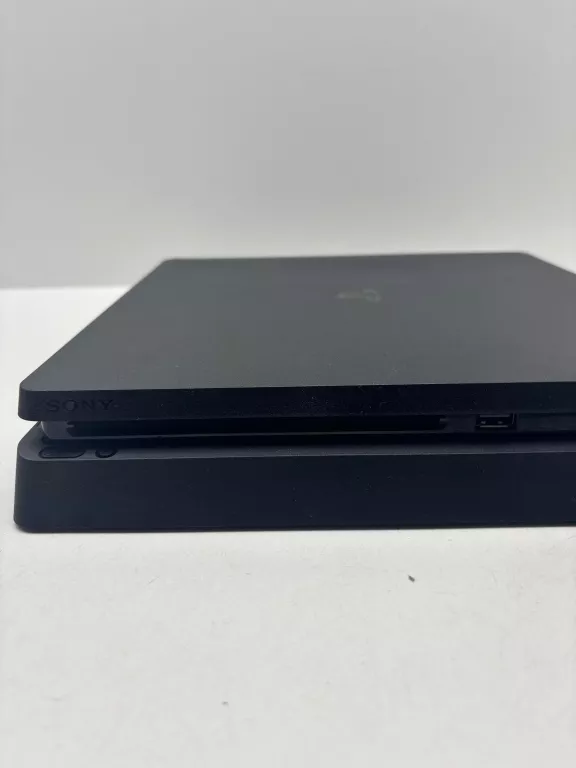 konsola-ps4-slim-500gb-1100-pad-wersja-130590-2