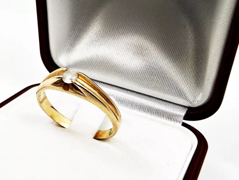 zloty-pierscionek-p585-z-cyrkonia-rozmiar-16-waga-255-material-15835-2