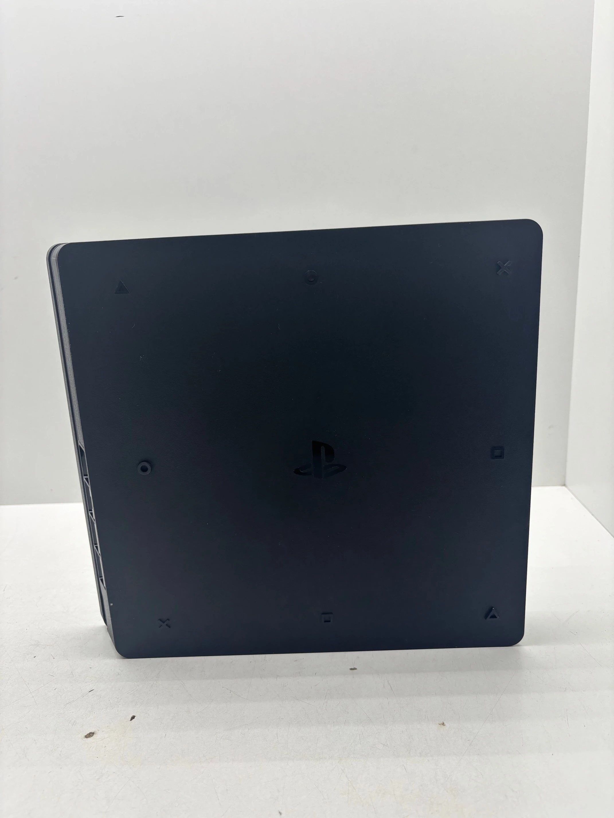 konsola-ps4-slim-500gb-1100-pad-stan-11323-2