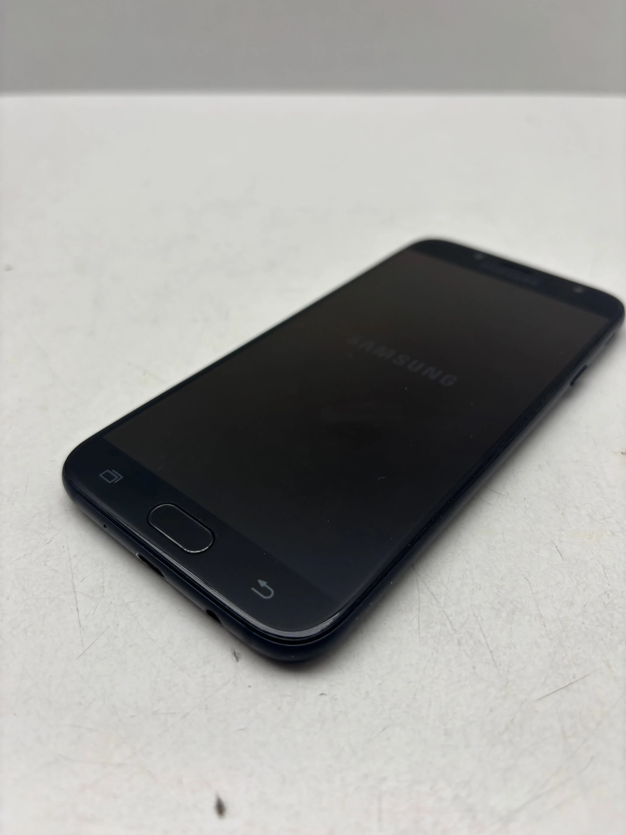 telefon-samsung-galaxy-j7-ean-gtin-8806088488103