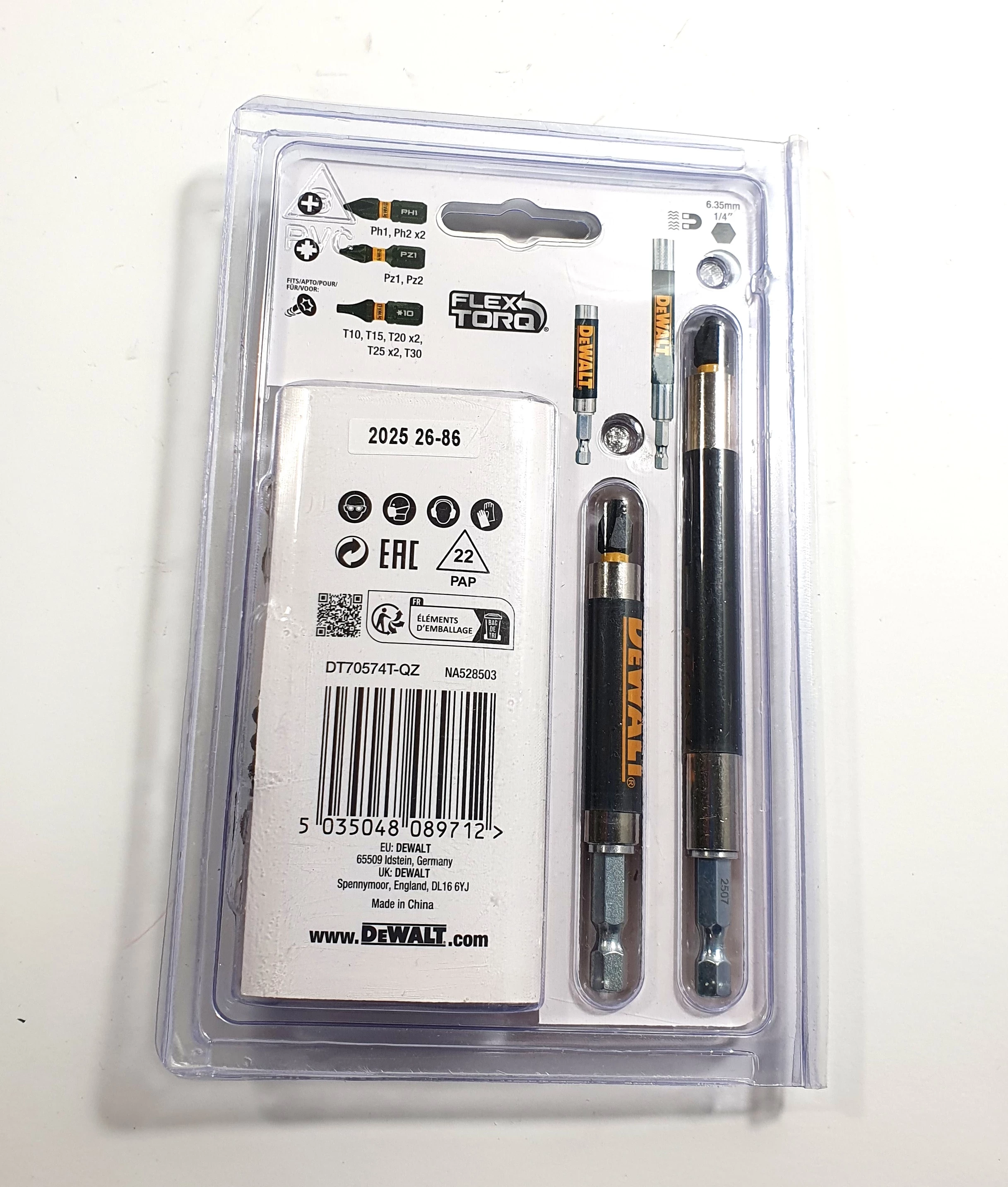 zestaw-bitow-dewalt-dt70574t-qz-komplet-ean-gtin-5035048099568