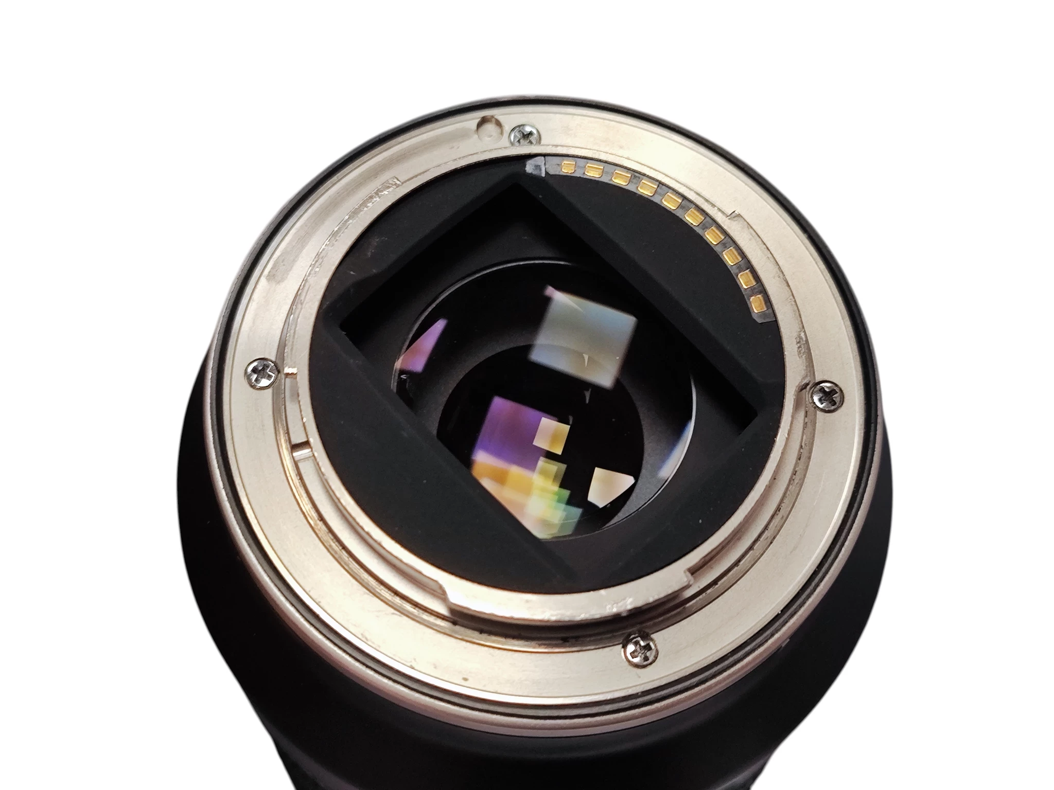 obiektyw-tamron-17-70mm-f28-di-iii-a-vc-rxd-sony-e-minimalny-dystans-ostrzenia-19