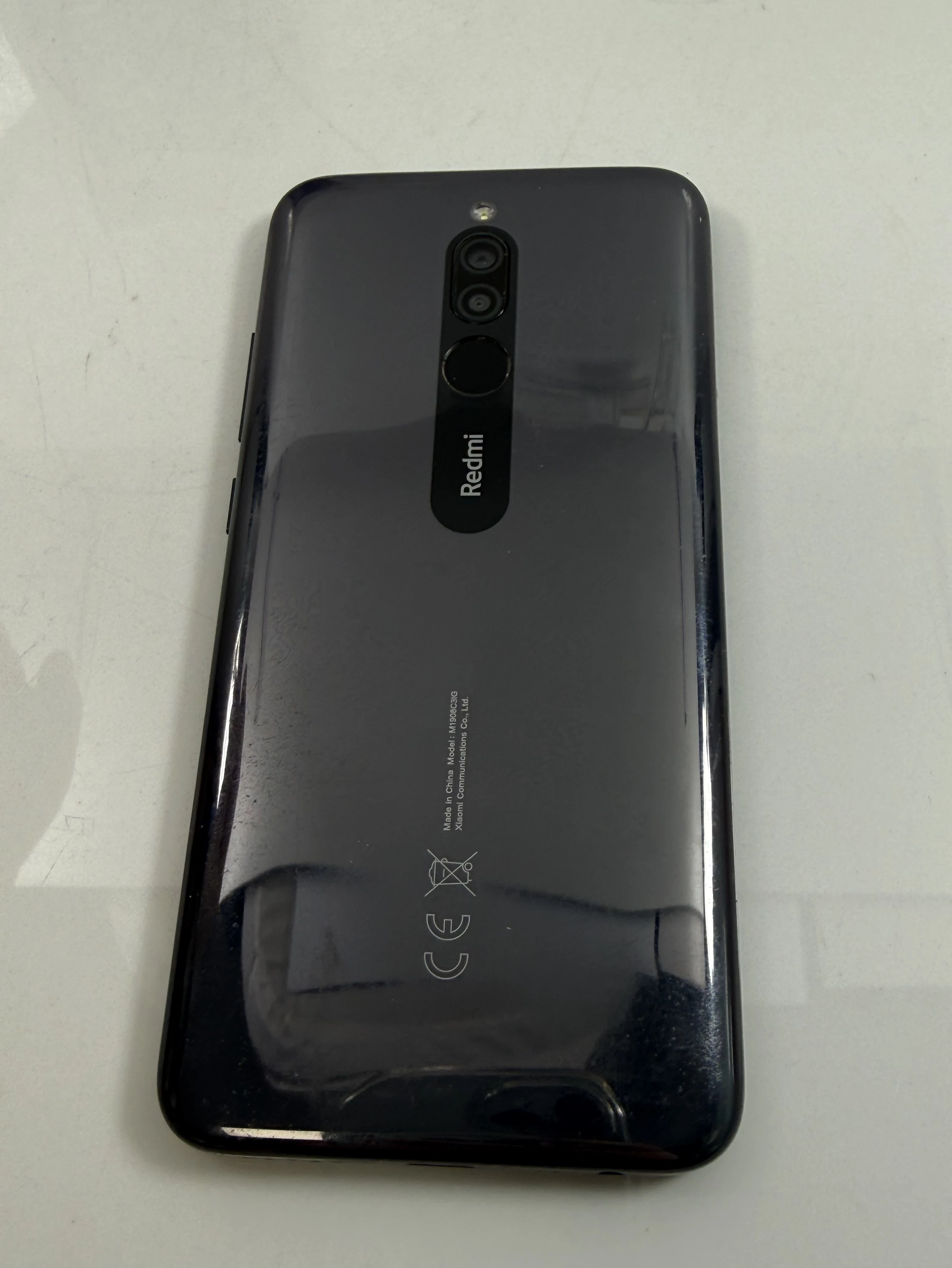 telefon-xiaomi-redmi-8-4gb64gb-stan-11323-2