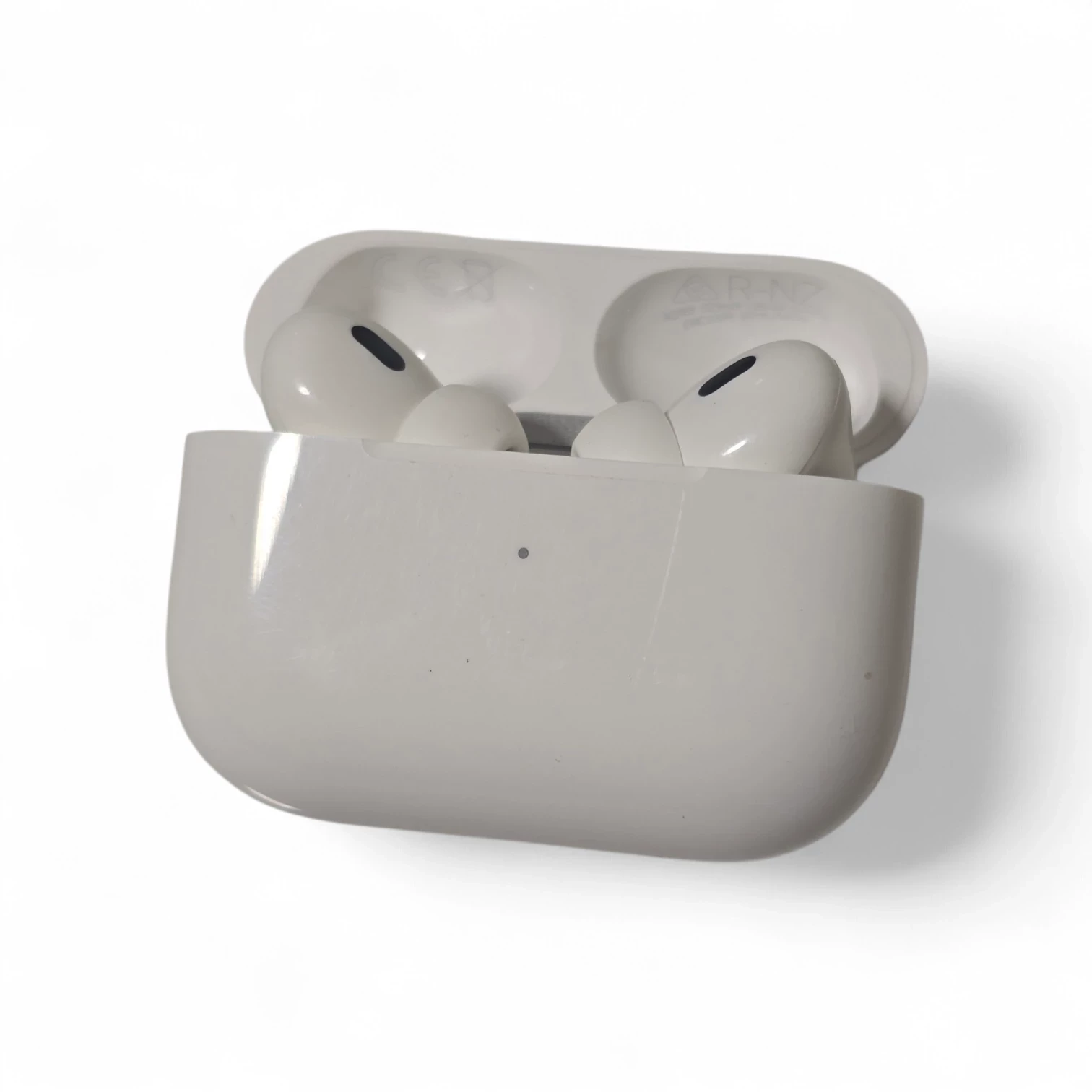 sluchawki-bezprzewodowe-airpods-pro-2-gen-waga-produktu-6140