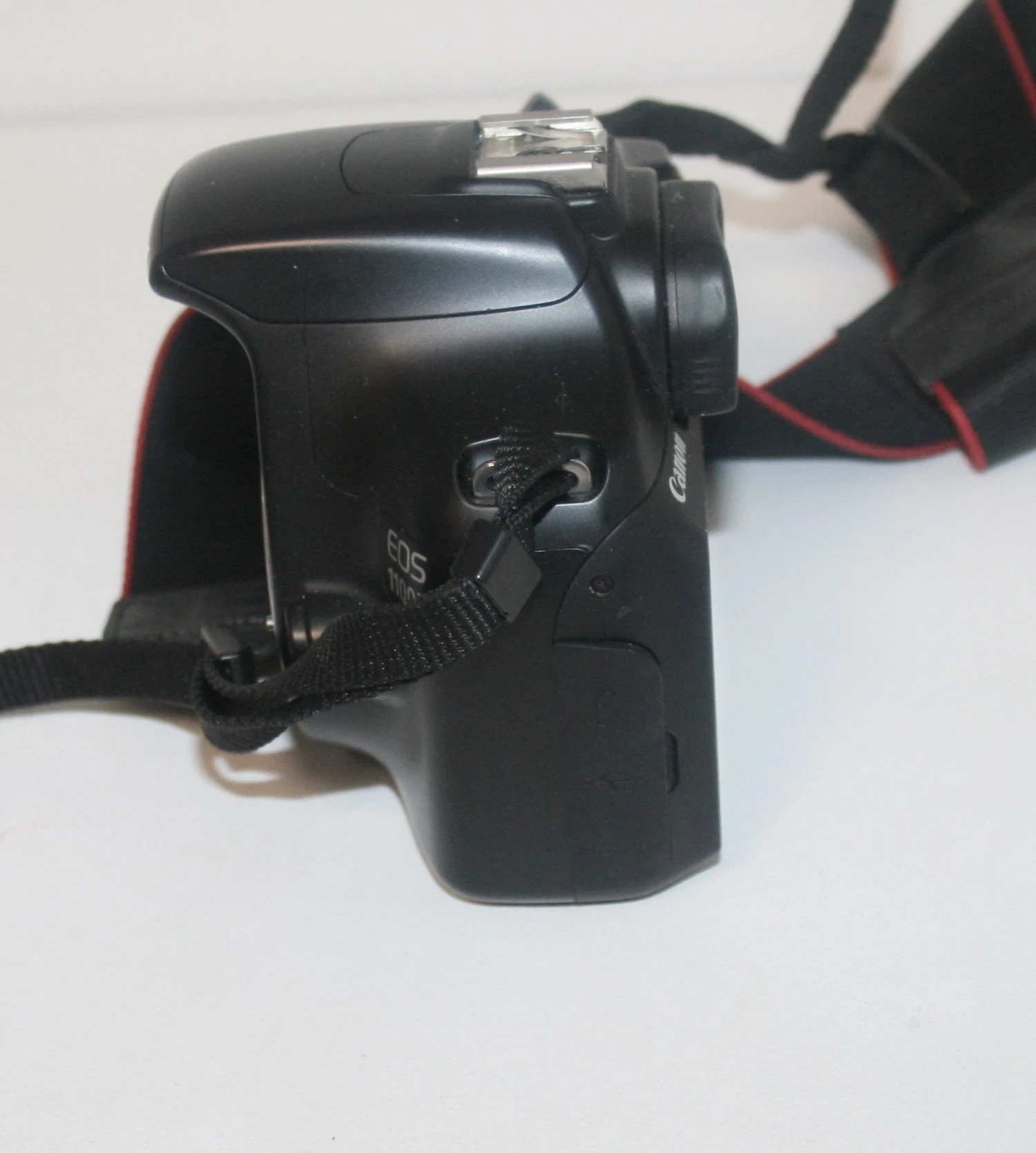 aparat-canon-eos-1100d-rozmiar-matrycy-206882-228774