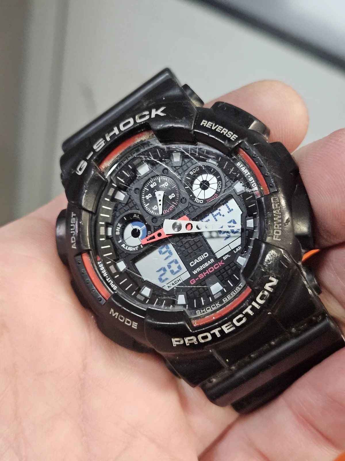 zegarek-casio-g-shock-ga-100-rodzaj-129220-3