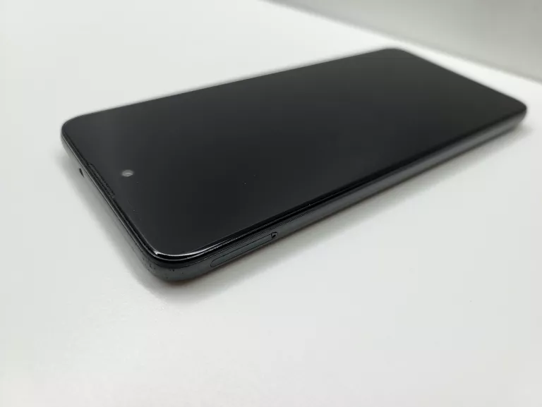 telefon-motorola-moto-e40-wbudowana-pamiec-202869-214193