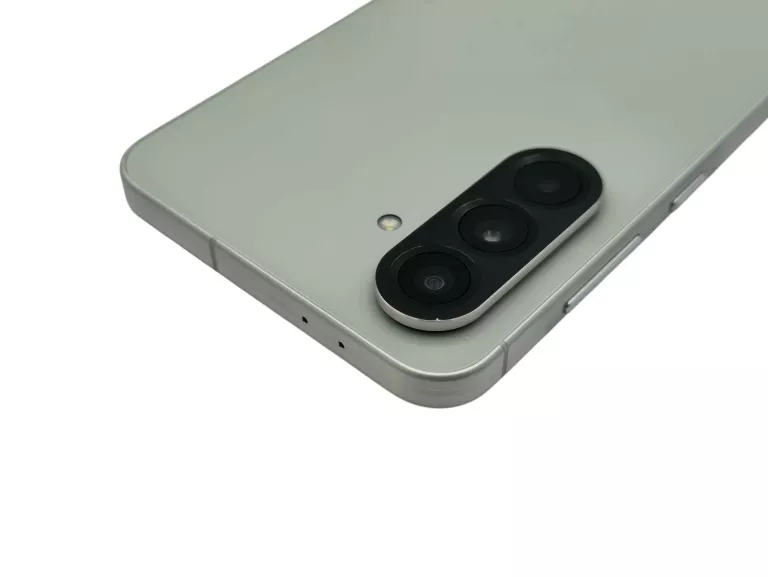 telefon-samsung-galaxy-a56-8256gb-670-120hz-opis-kod-producenta-sm-a566bzgceue