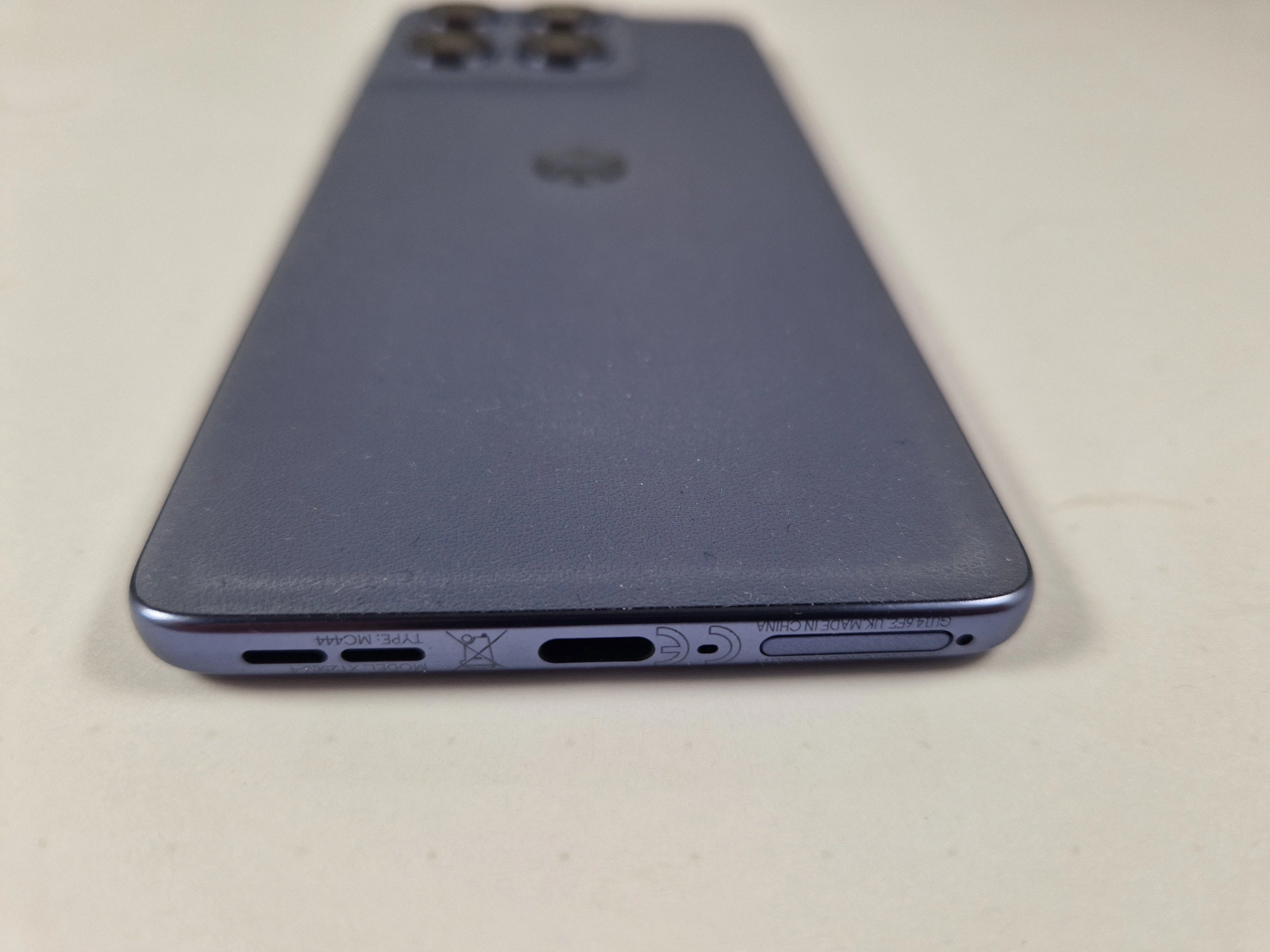 motorola-edge-60-fusion-256gb-wbudowana-pamiec-202869-214185