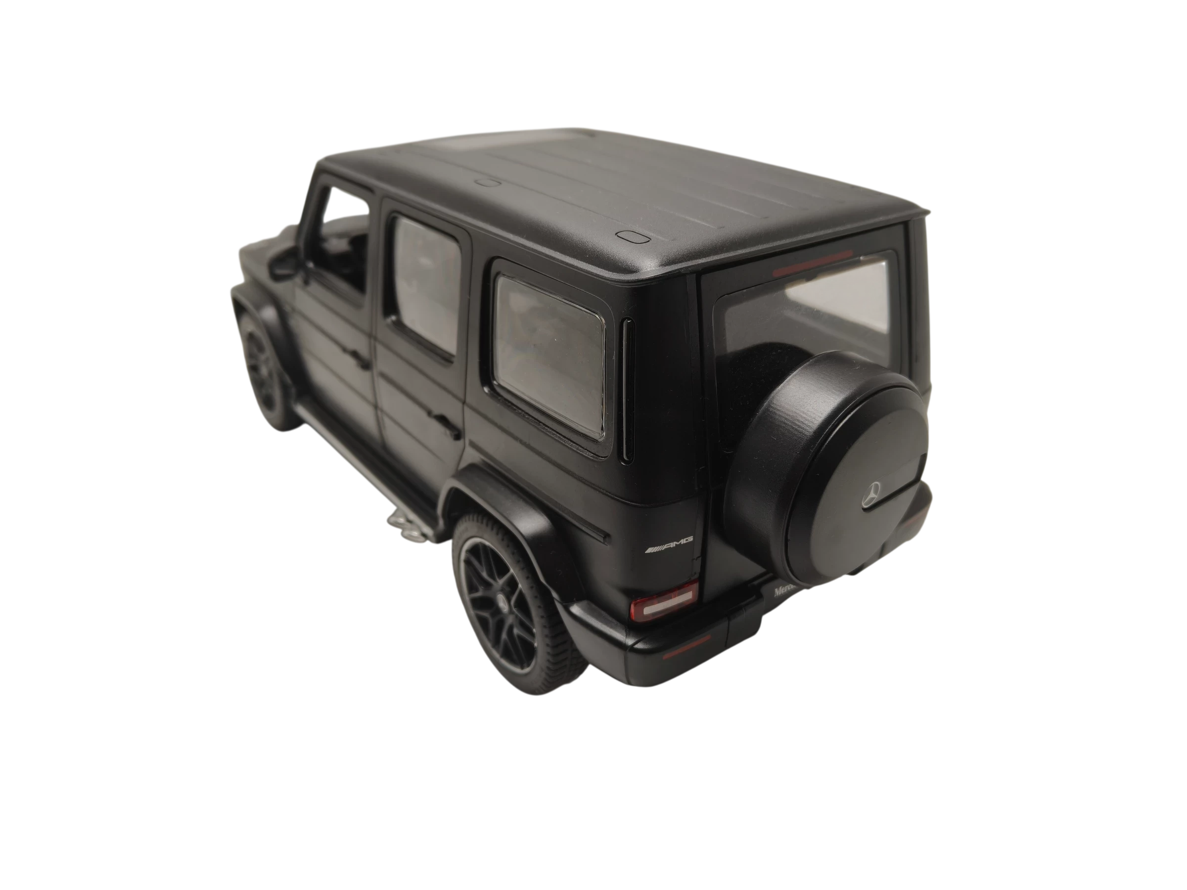 zdalnie-sterowany-samochod-rastar-mercedes-g63-amg-1-14-material-18136-4