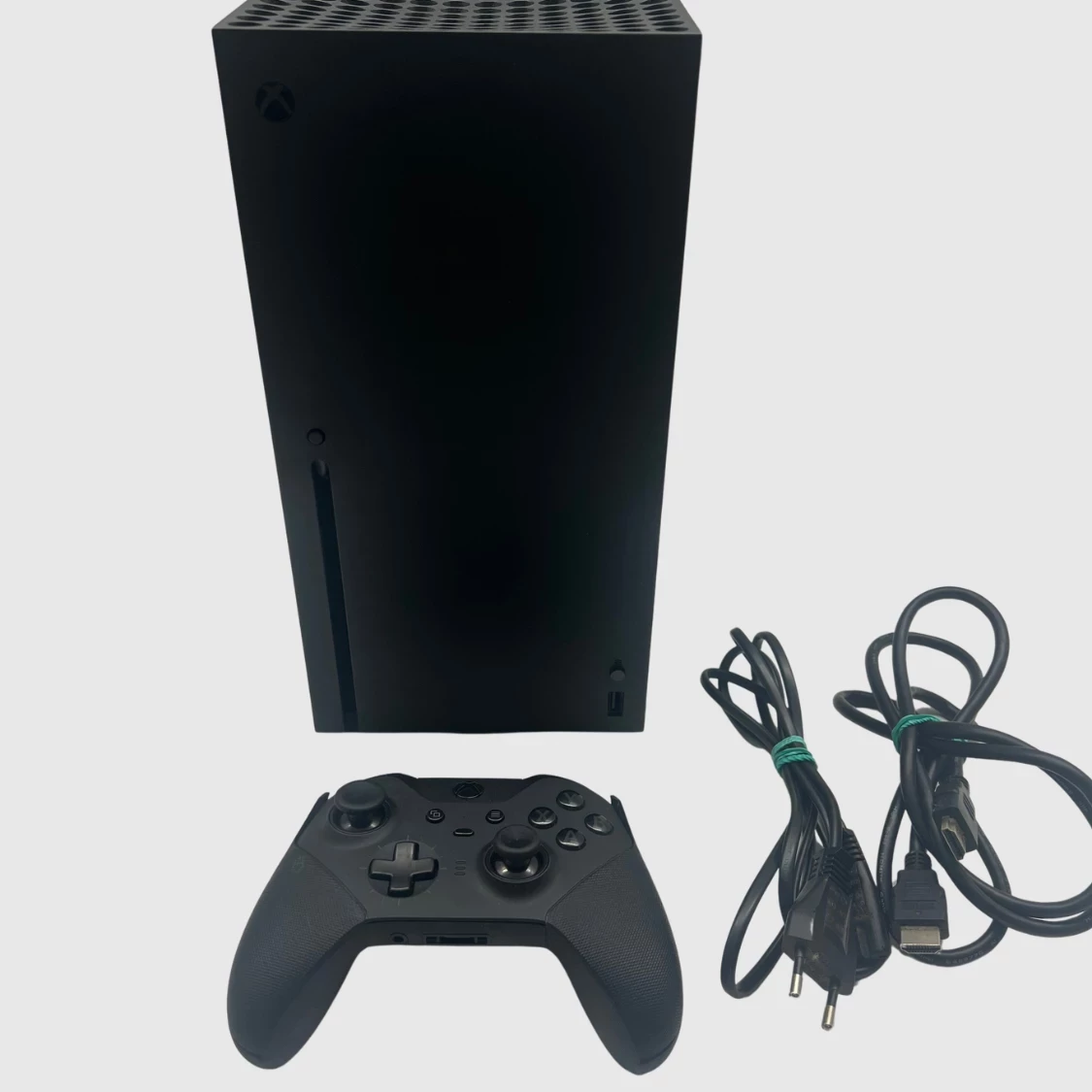 konsola-xbox-series-x-1tb-pad-okablowanie-pudelko-producent-248914-1988163