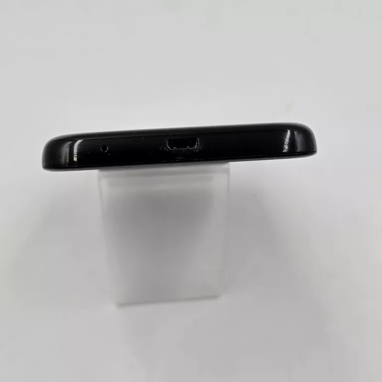 telefon-nokia-22-stan-11323-2