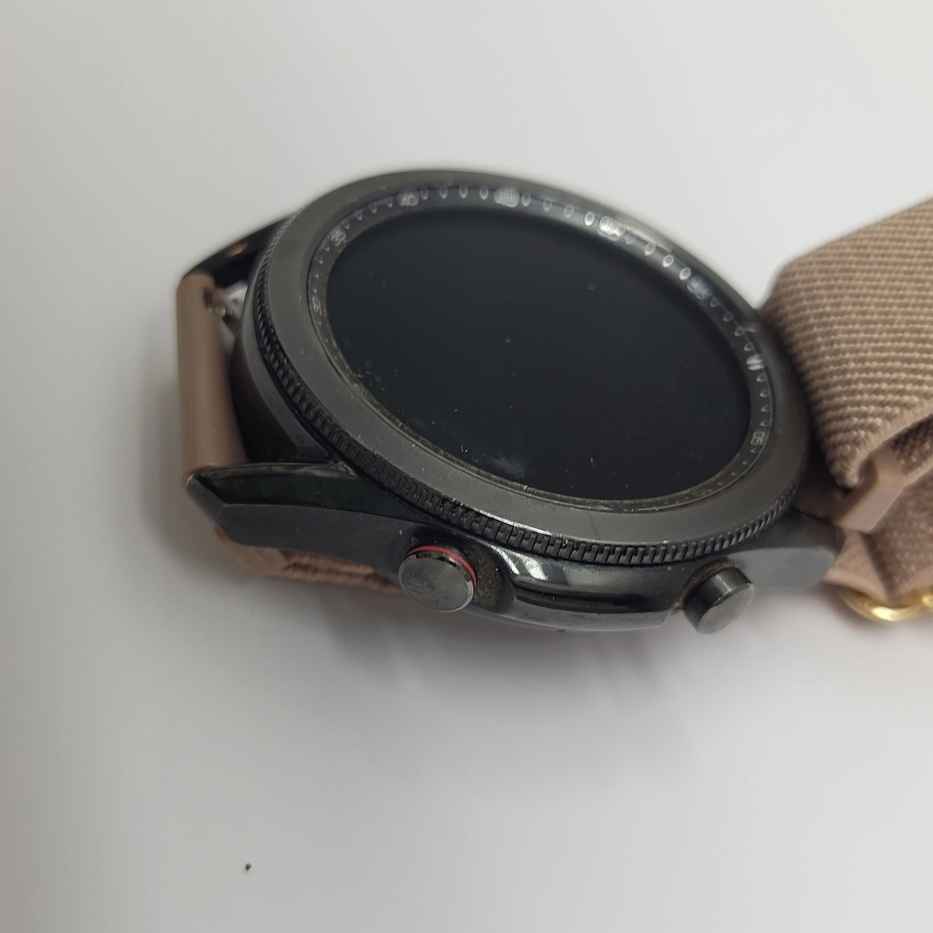 smartwatch-samsung-watch3-1606-stan-11323-2