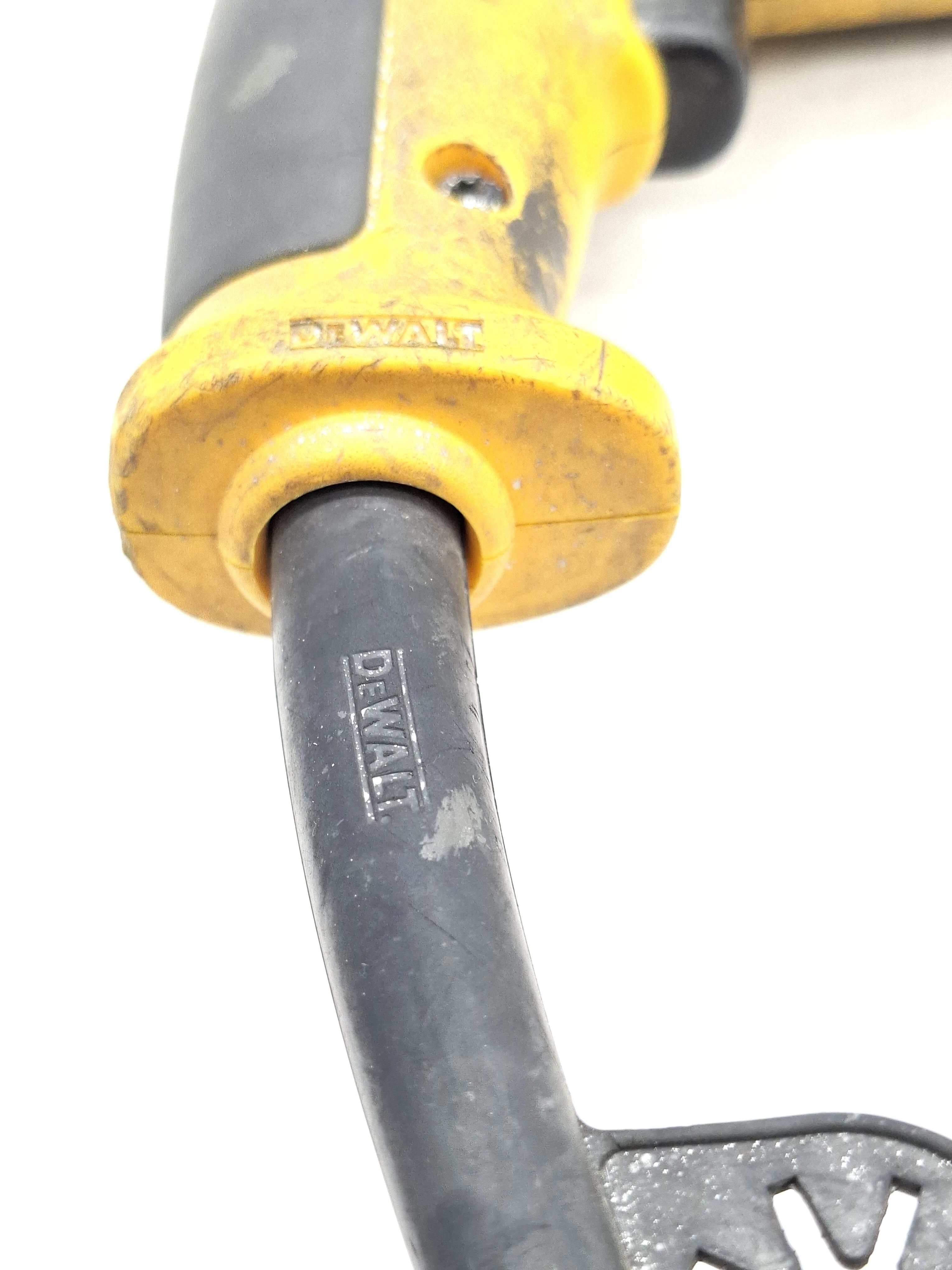 wiertarka-dewalt-dwd024-zasilanie-250849-2053921