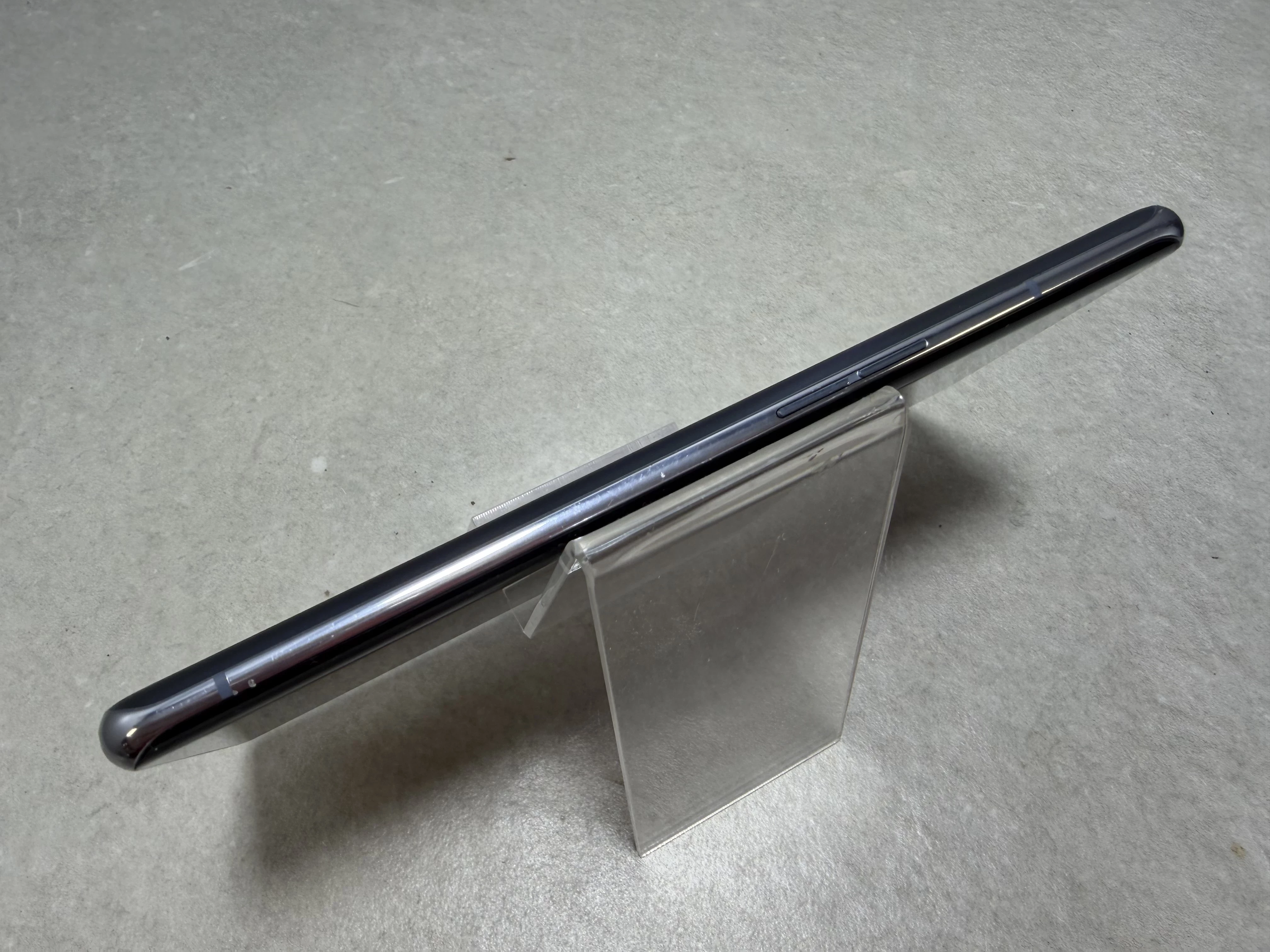 telefon-oppo-reno-6-pro-5g-12256gb-pojemnosc-akumulatora-4500