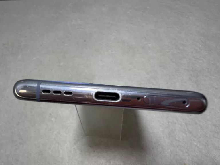 telefon-oppo-reno-6-pro-5g-12256gb-system-operacyjny-4388-1