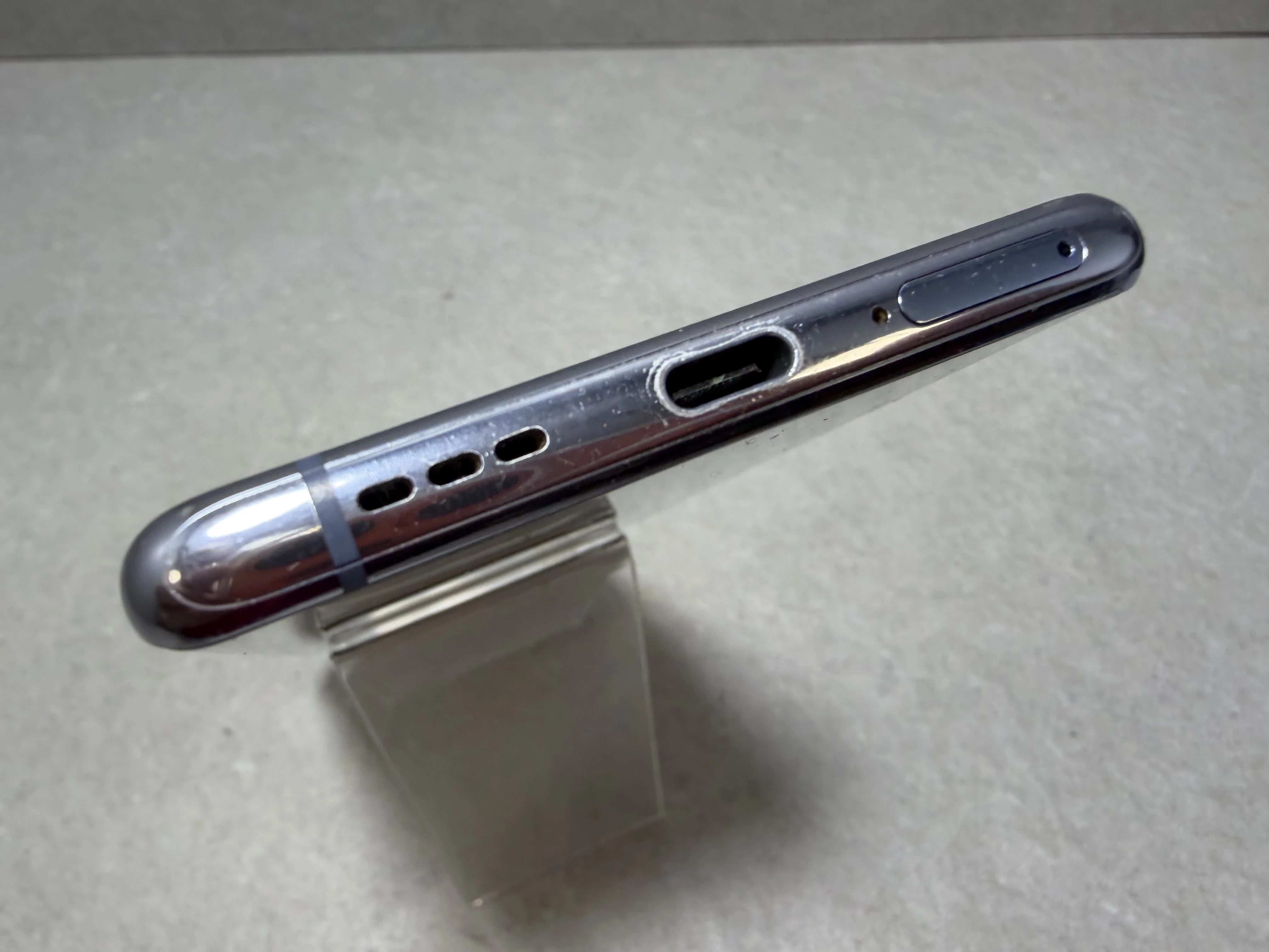 telefon-oppo-reno-6-pro-5g-12256gb-transmisja-danych-217-2048