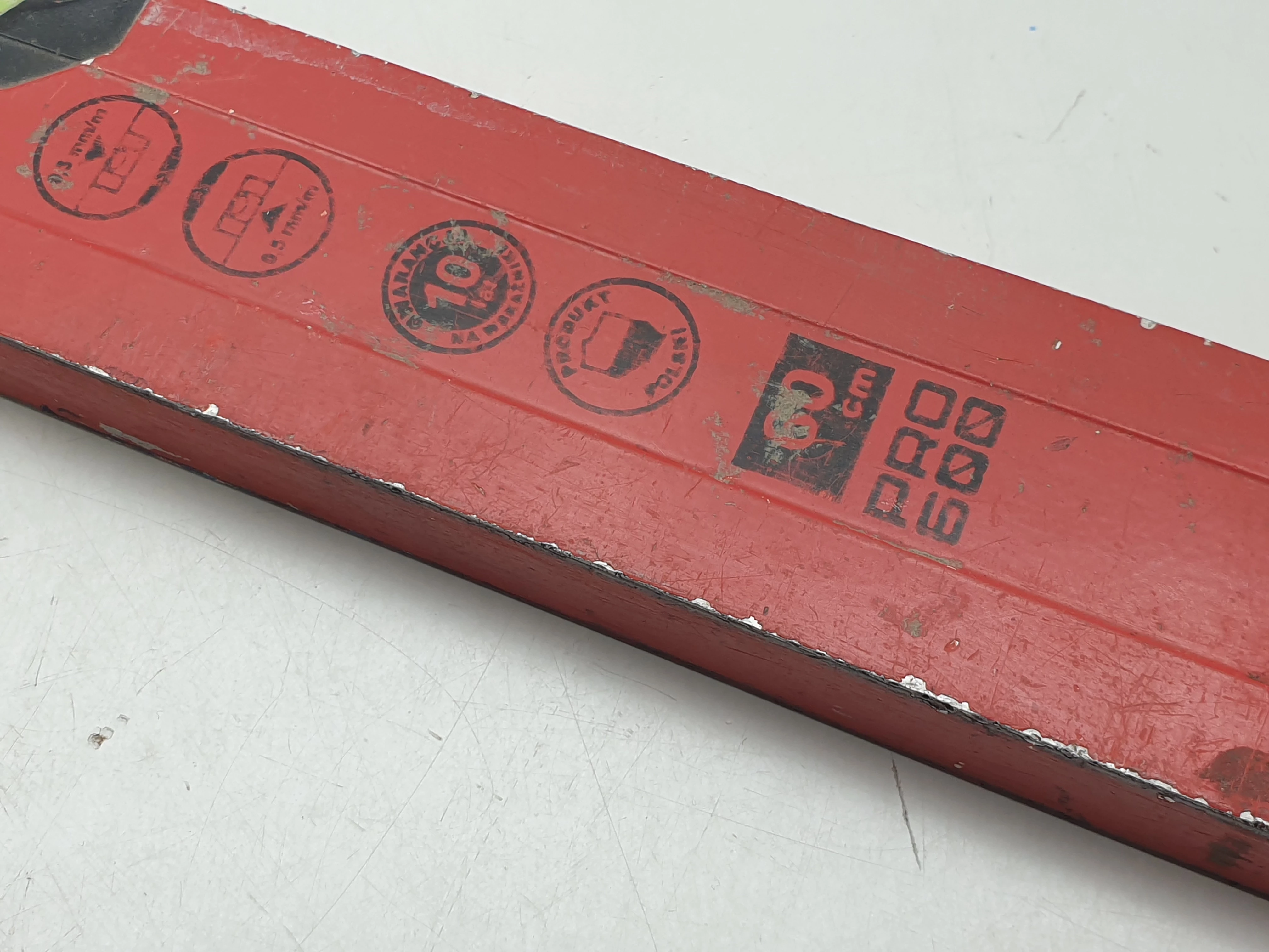 pro-poziomica-malowana-czerwona-pro600-60cm-ean-gtin-5906245900042